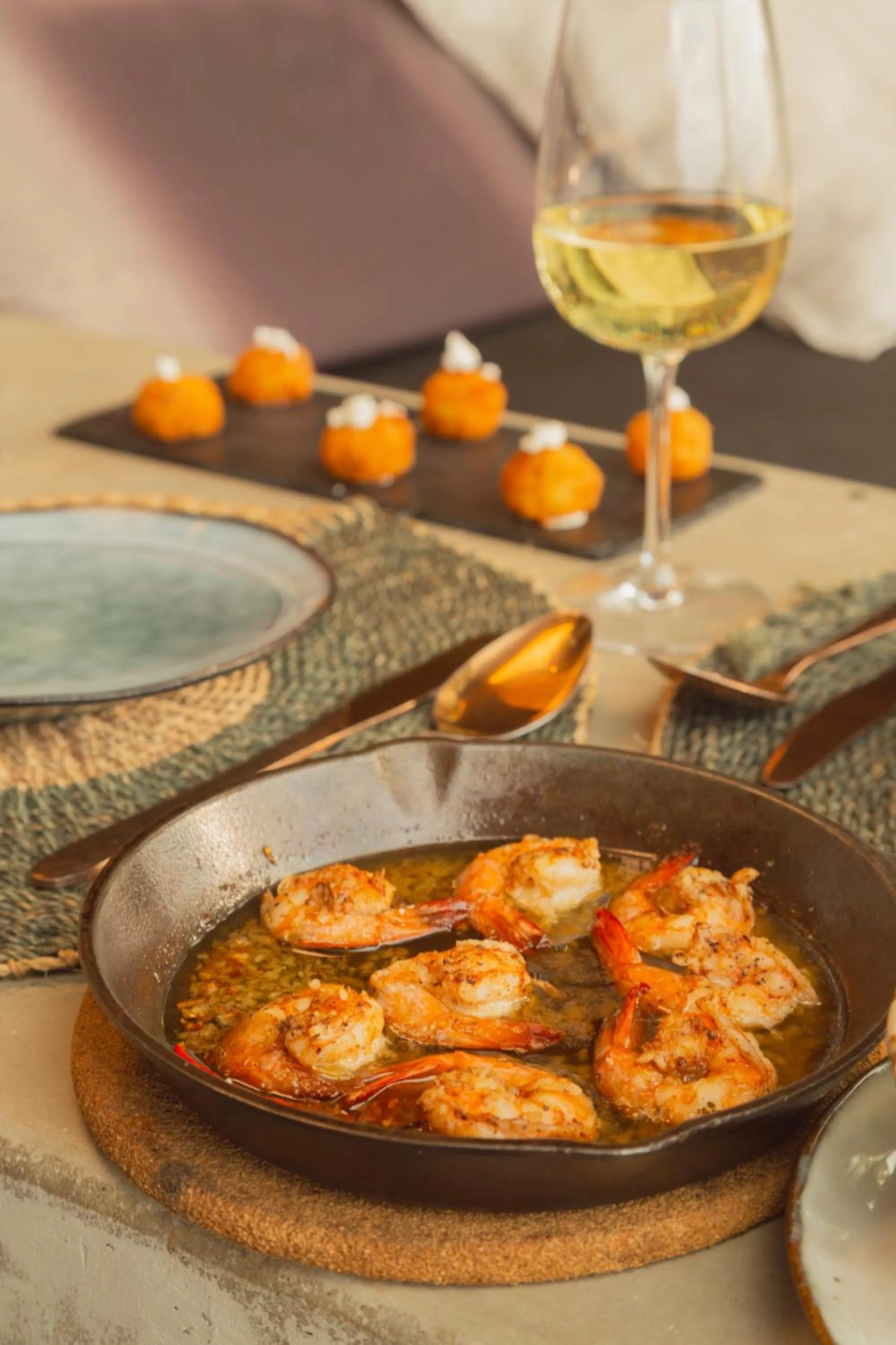 Food and drinks in Panorama Boutique Hotel & Beach Club