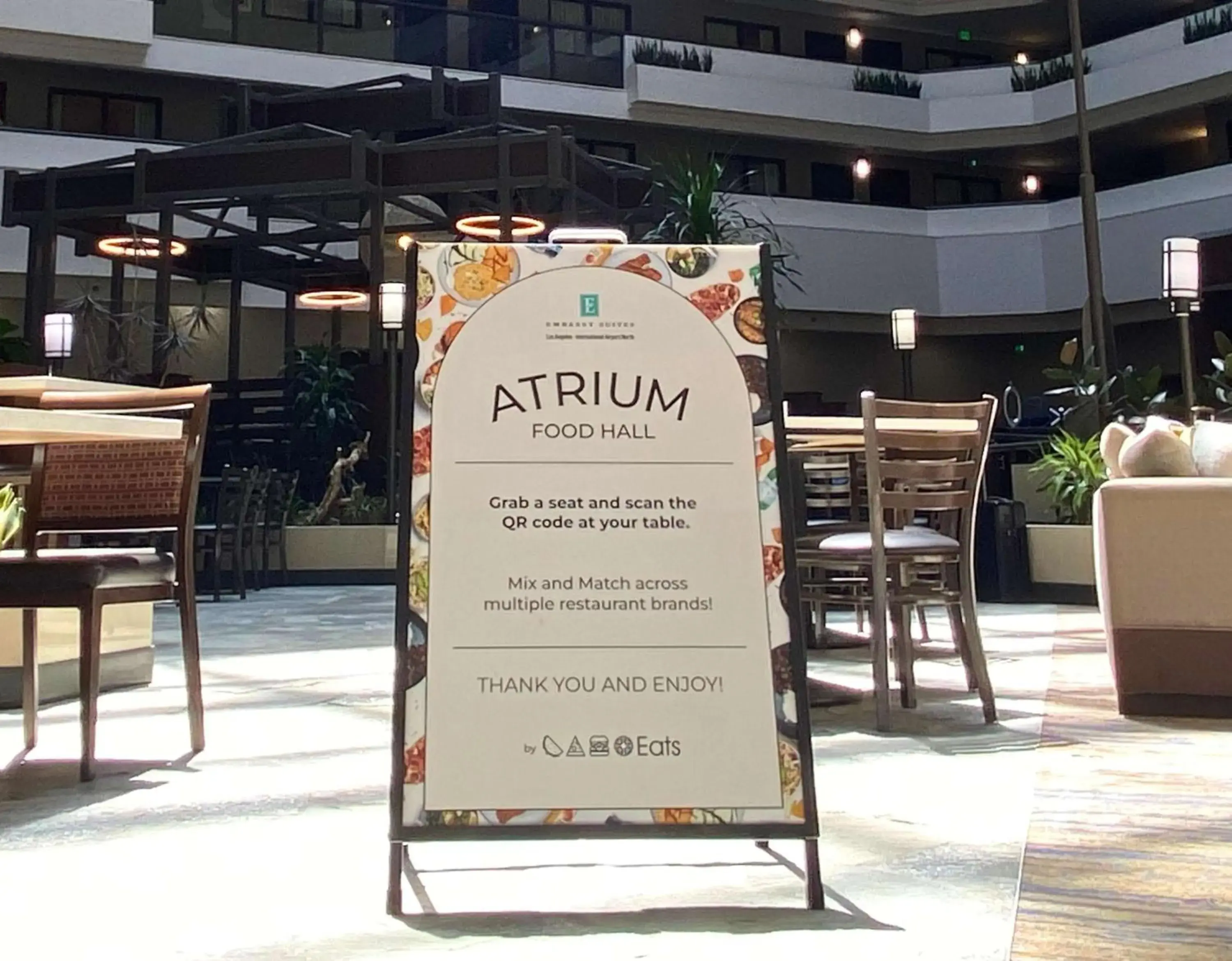 Restaurant/places to eat in Embassy Suites Los Angeles - International Airport/North Restaurant/places to eat in Embassy Suites Los Angeles - International Airport/North