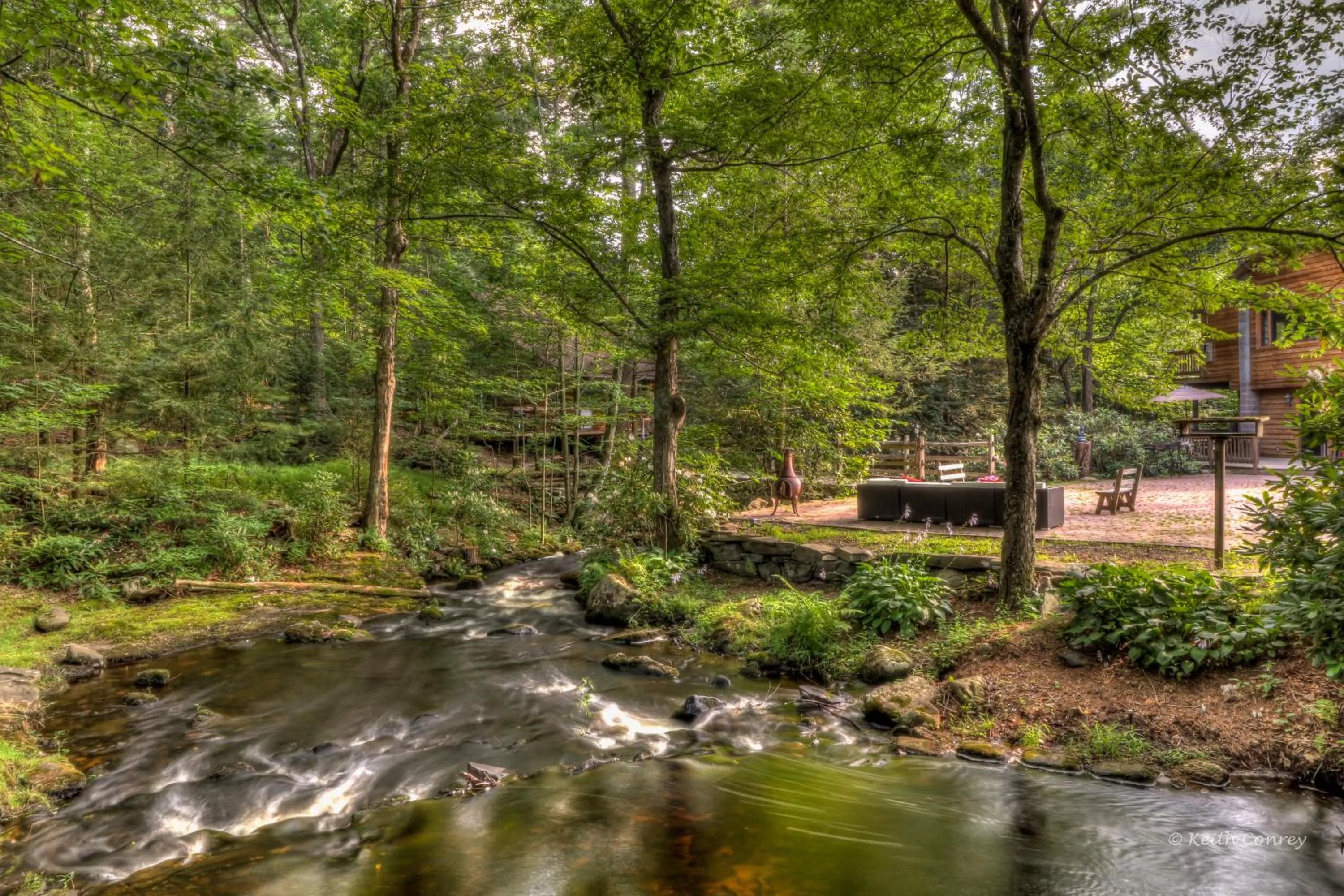 Natural landscape in Magnolia Streamside Resort
