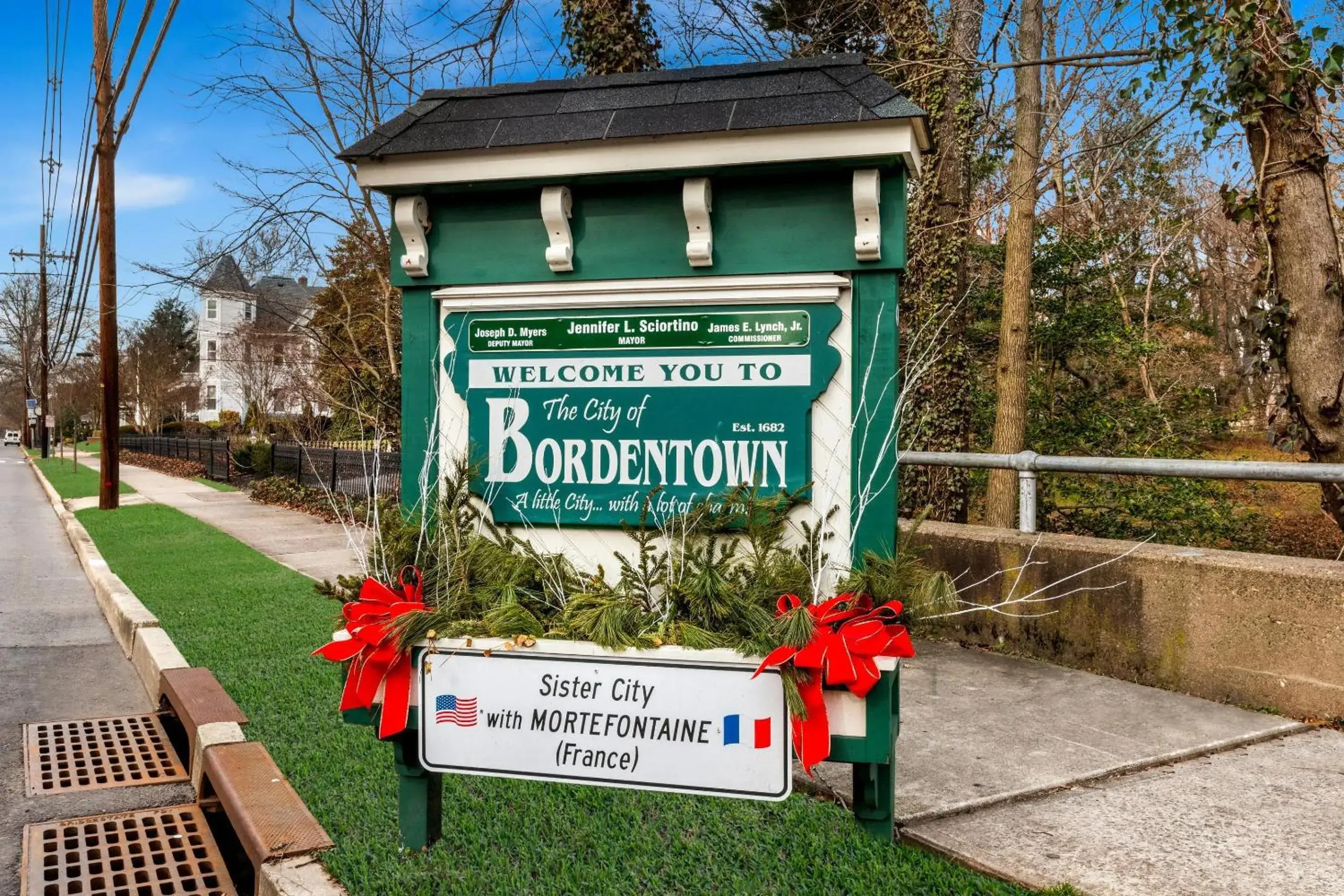 Property building in Comfort Inn Bordentown near NJ Turnpike Property building in Comfort Inn Bordentown near NJ Turnpike