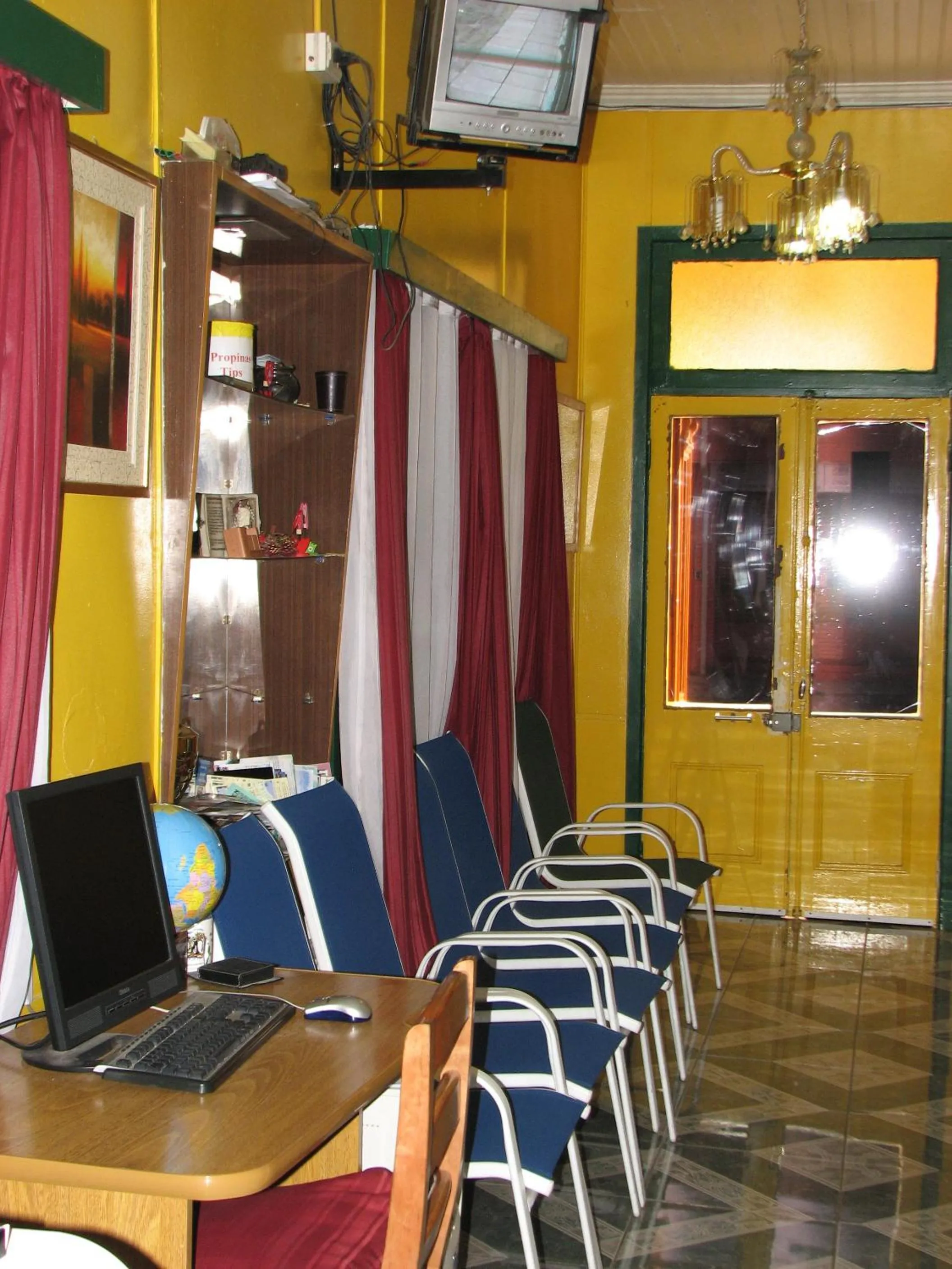 Lobby or reception in Hostal El Mirador