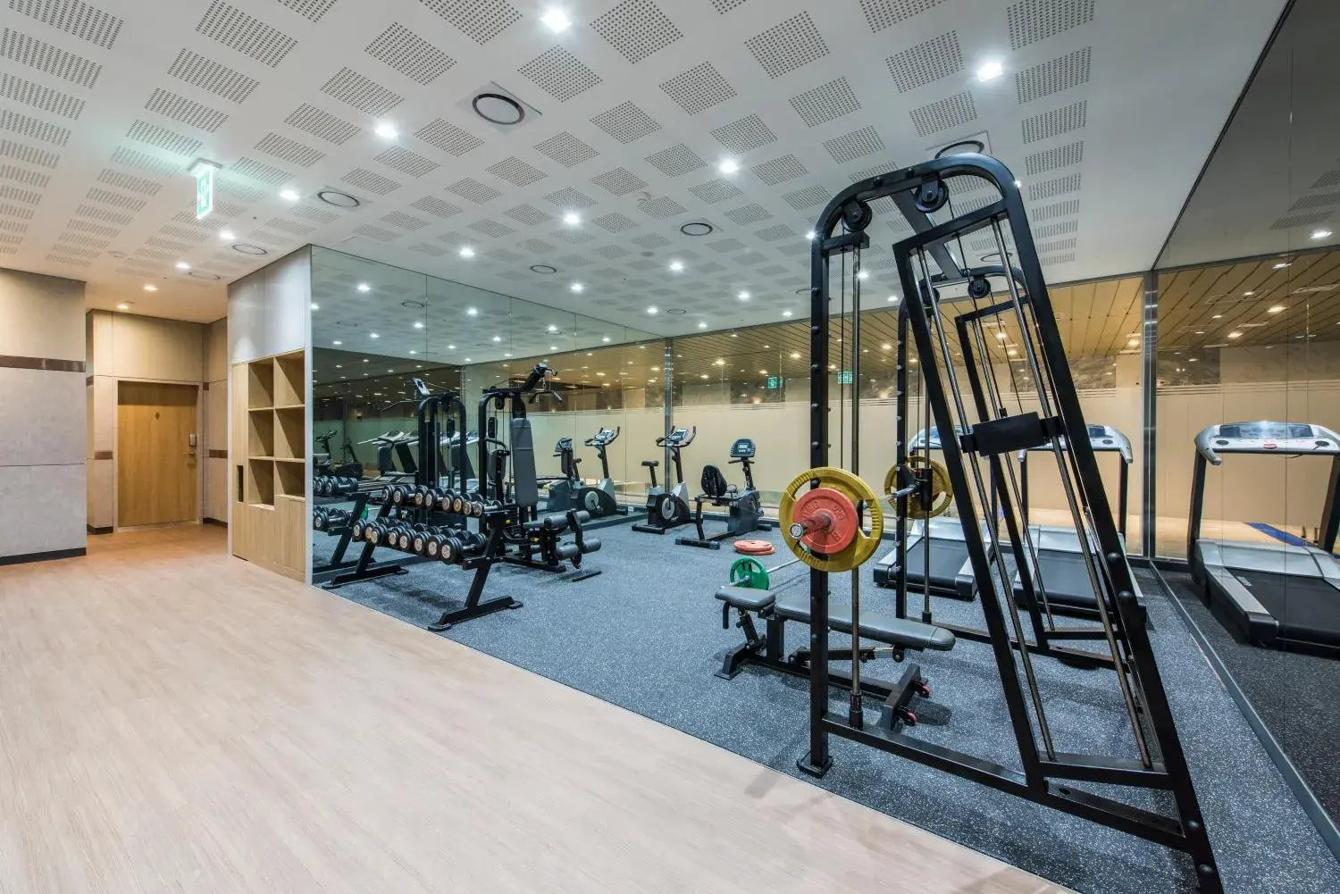 Fitness centre/facilities in ENA Suite Hotel Namdaemun Fitness centre/facilities in ENA Suite Hotel Namdaemun