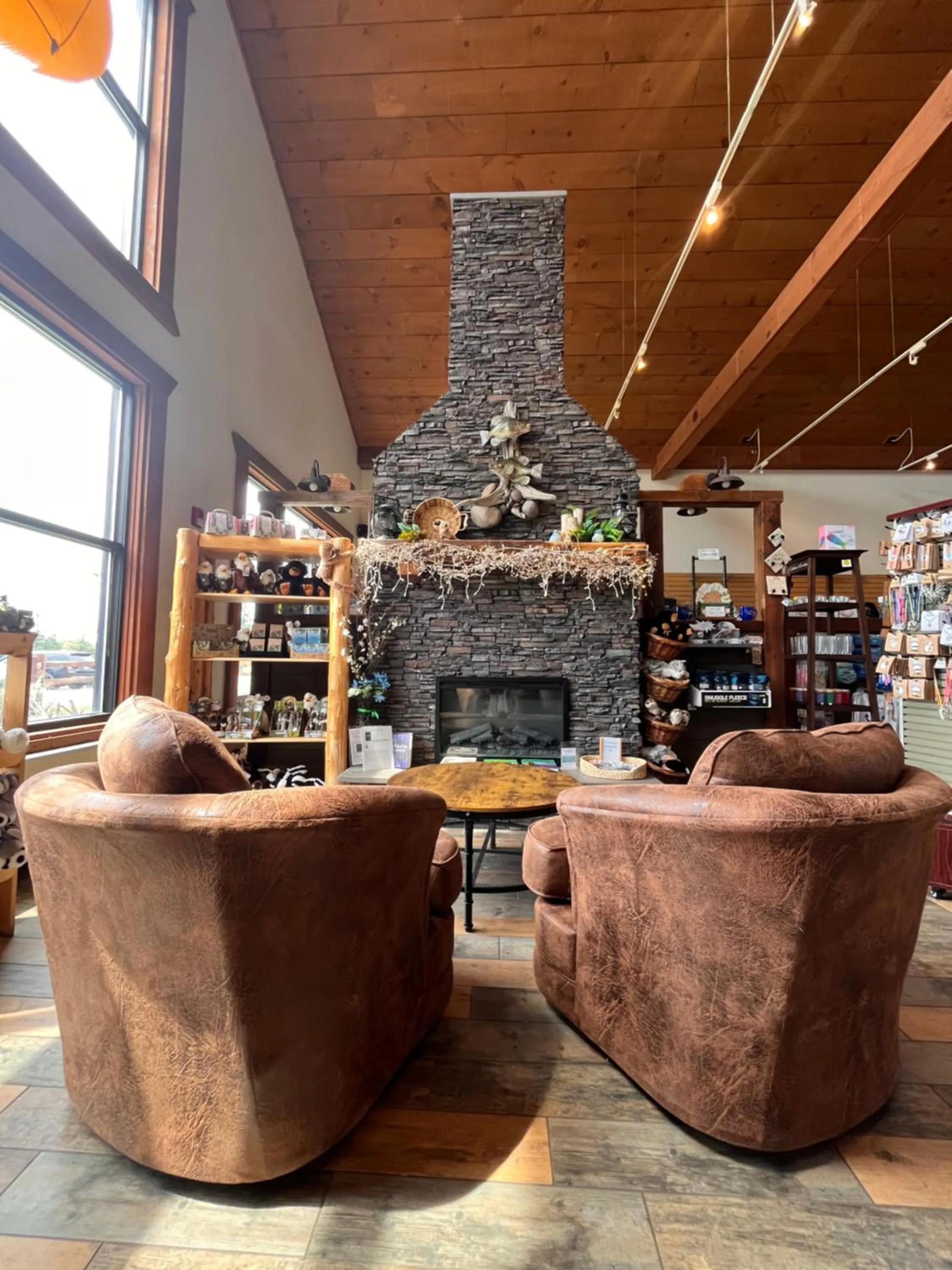 Communal lounge/ TV room in The Waters of Minocqua