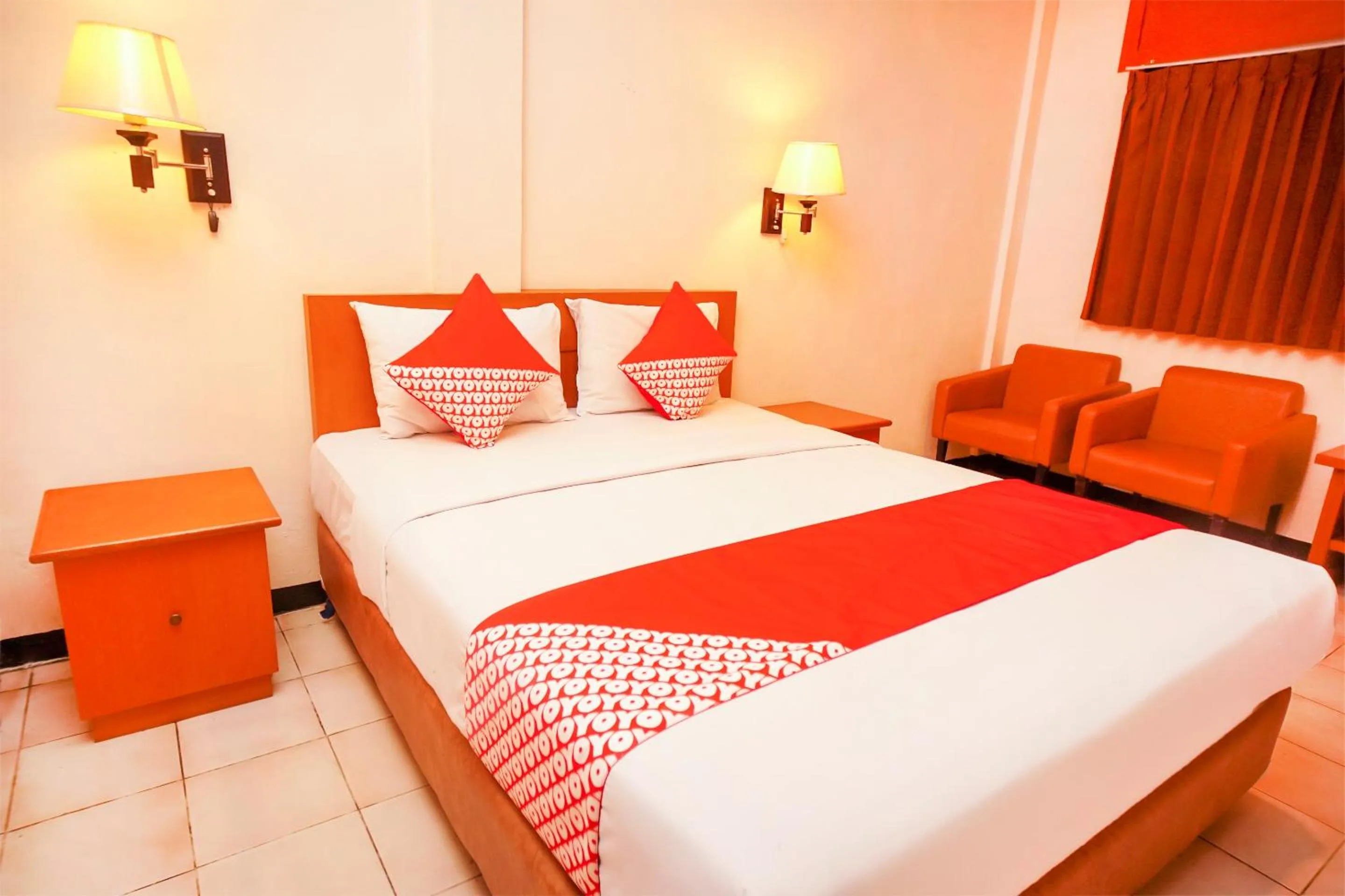 Bedroom in Capital O 142 Hotel Al Furqon Syariah