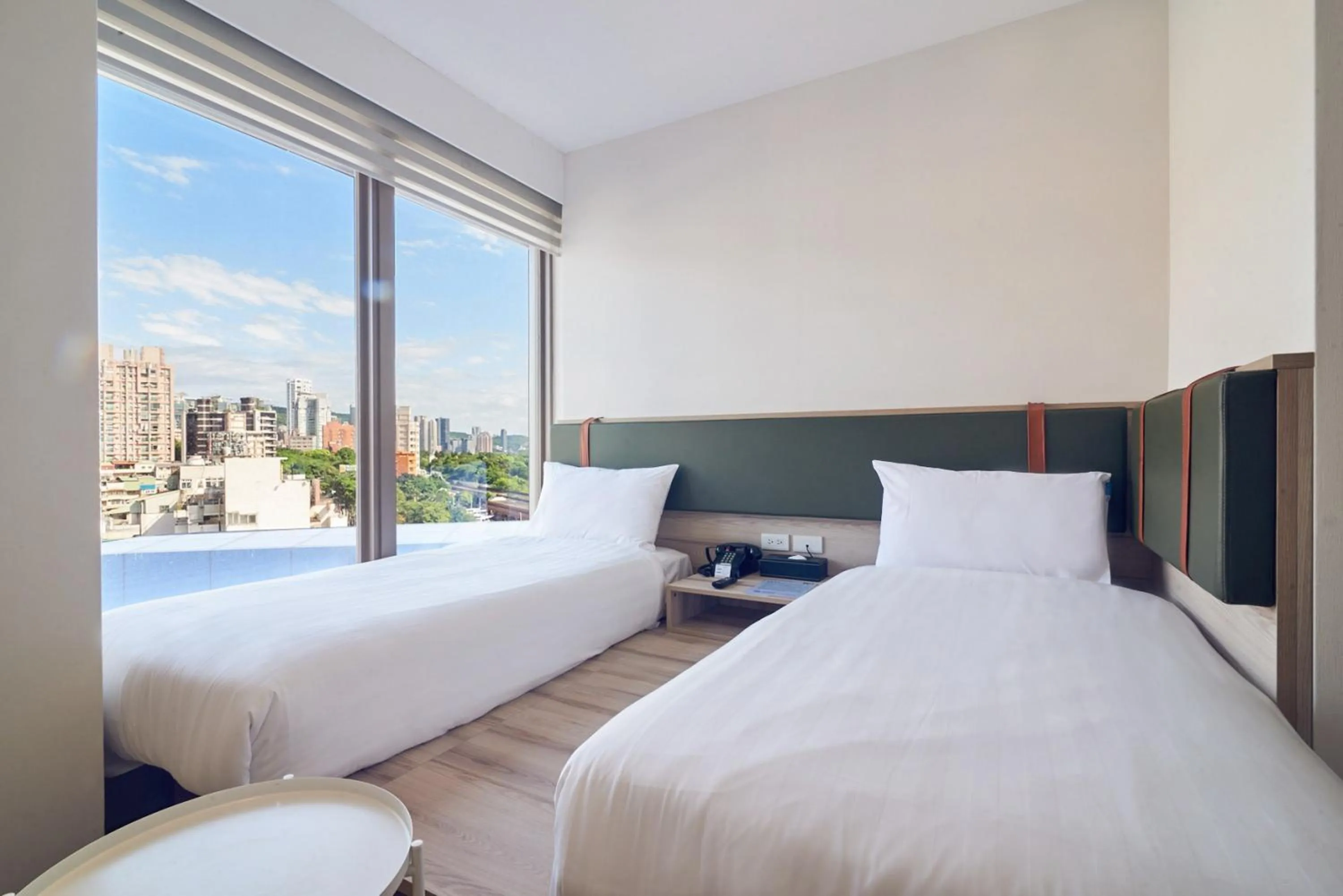 Bed in CHECK Inn Express New Taipei Tamsui