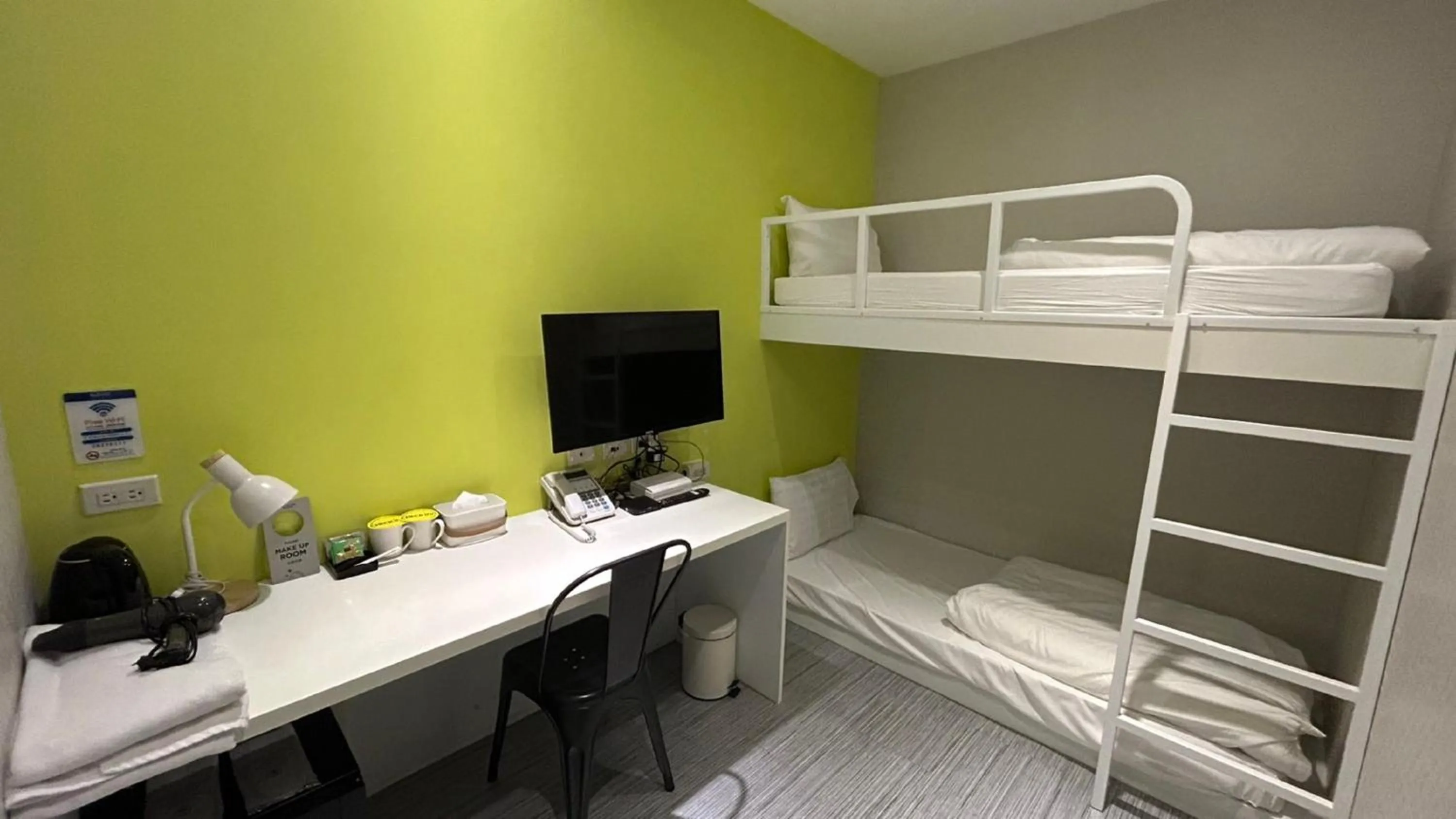 Photo of the whole room, Bed in CHECK Inn Express New Taipei Tamsui