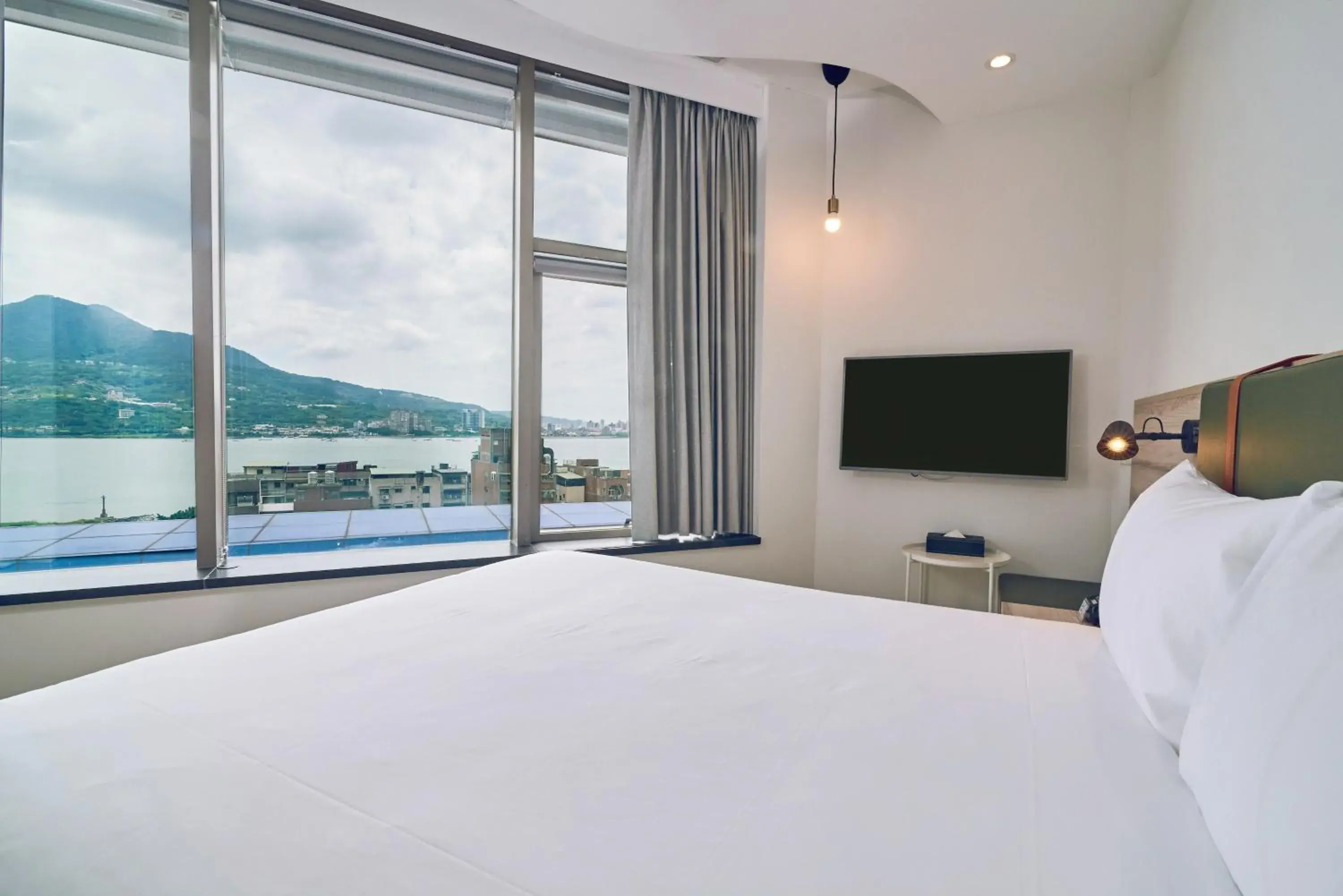 Sea view, Bed in CHECK Inn Express New Taipei Tamsui Sea view, Bed in CHECK Inn Express New Taipei Tamsui