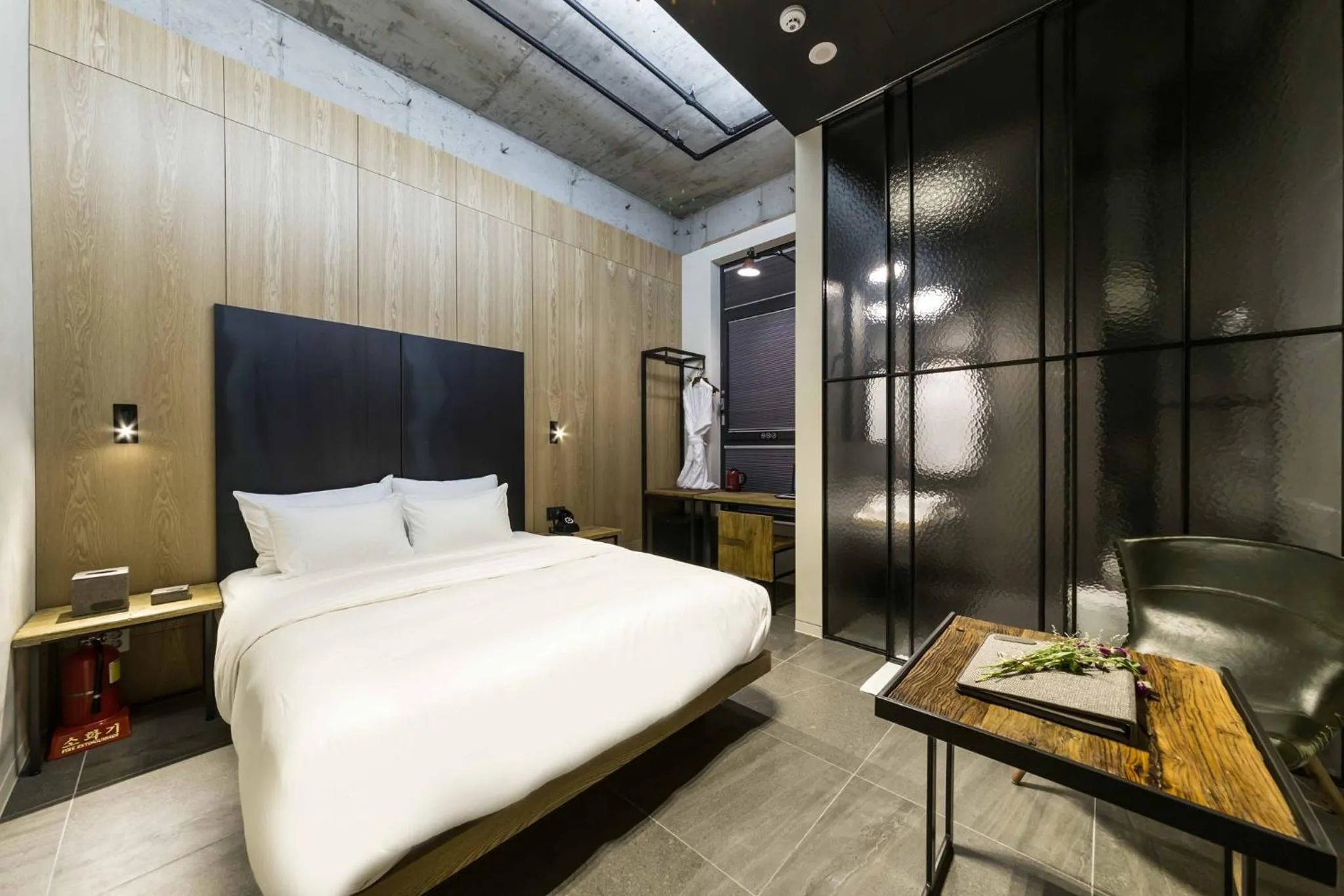 Bed in Hotel the Artist Dongdaemun