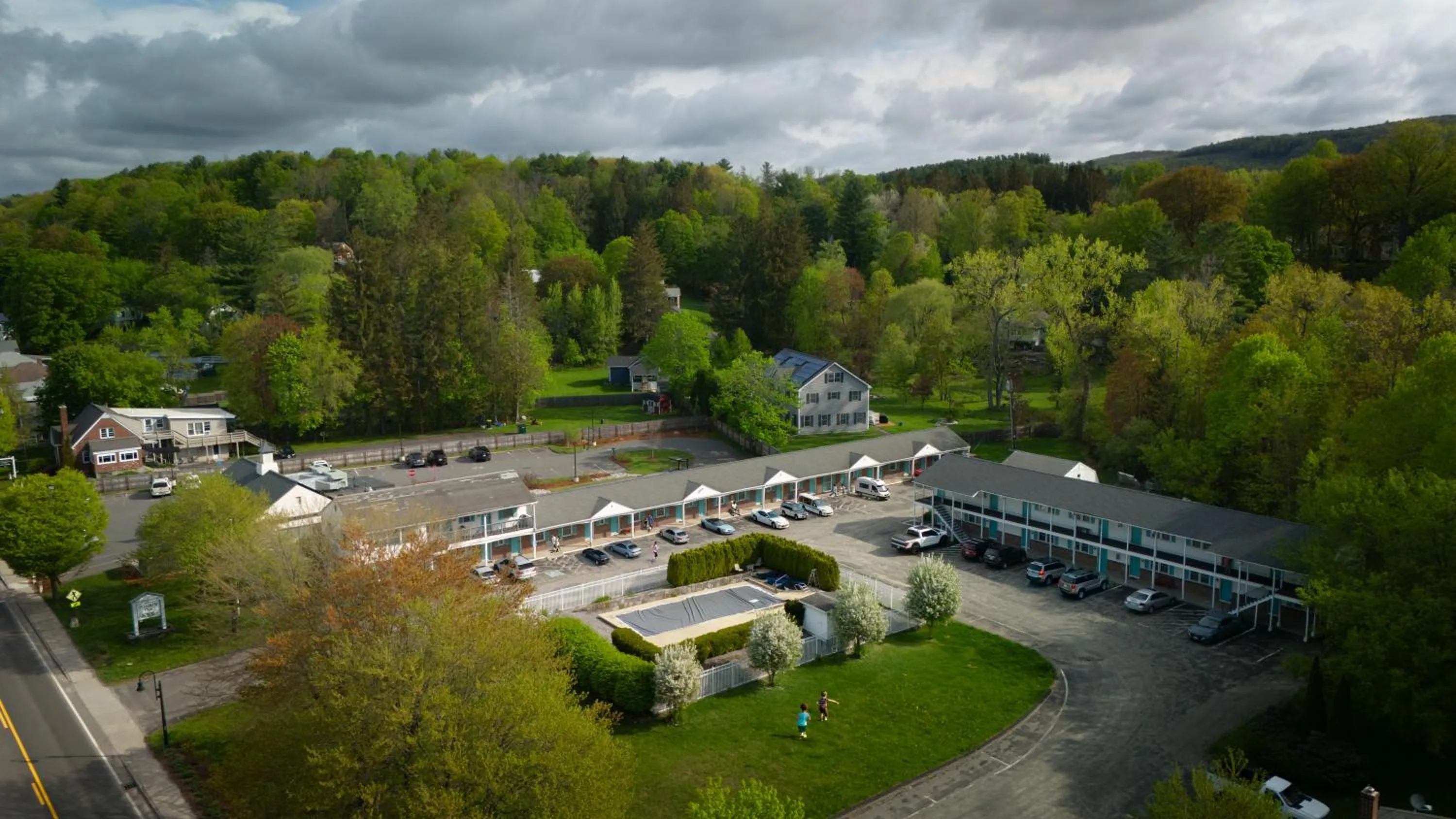 Property building in Pilgrim Inn