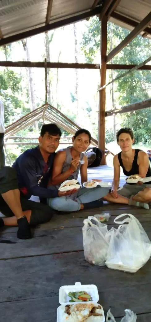 People in Bee Bee's Chalets home stay and trekking