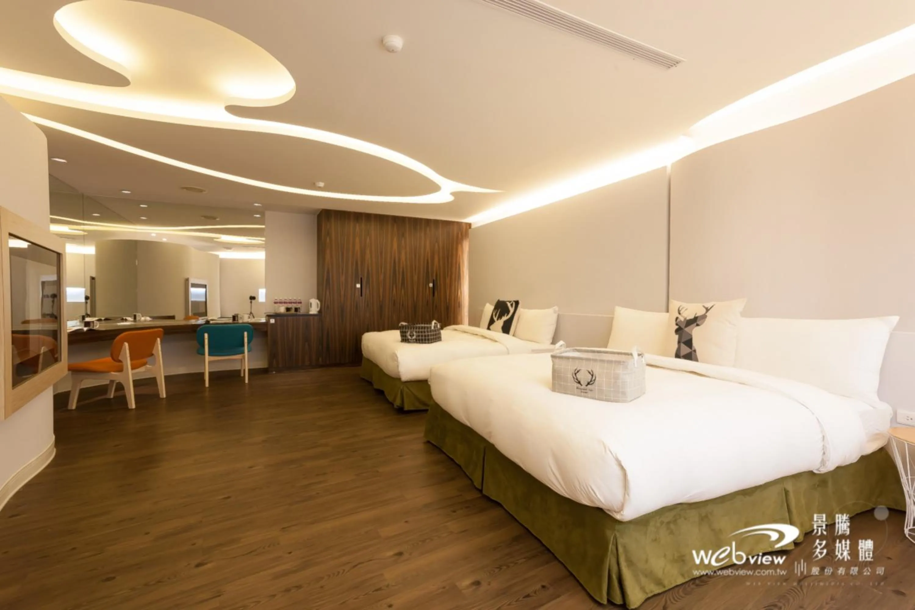 Bed in Ya Nold Hot Spring Hotel