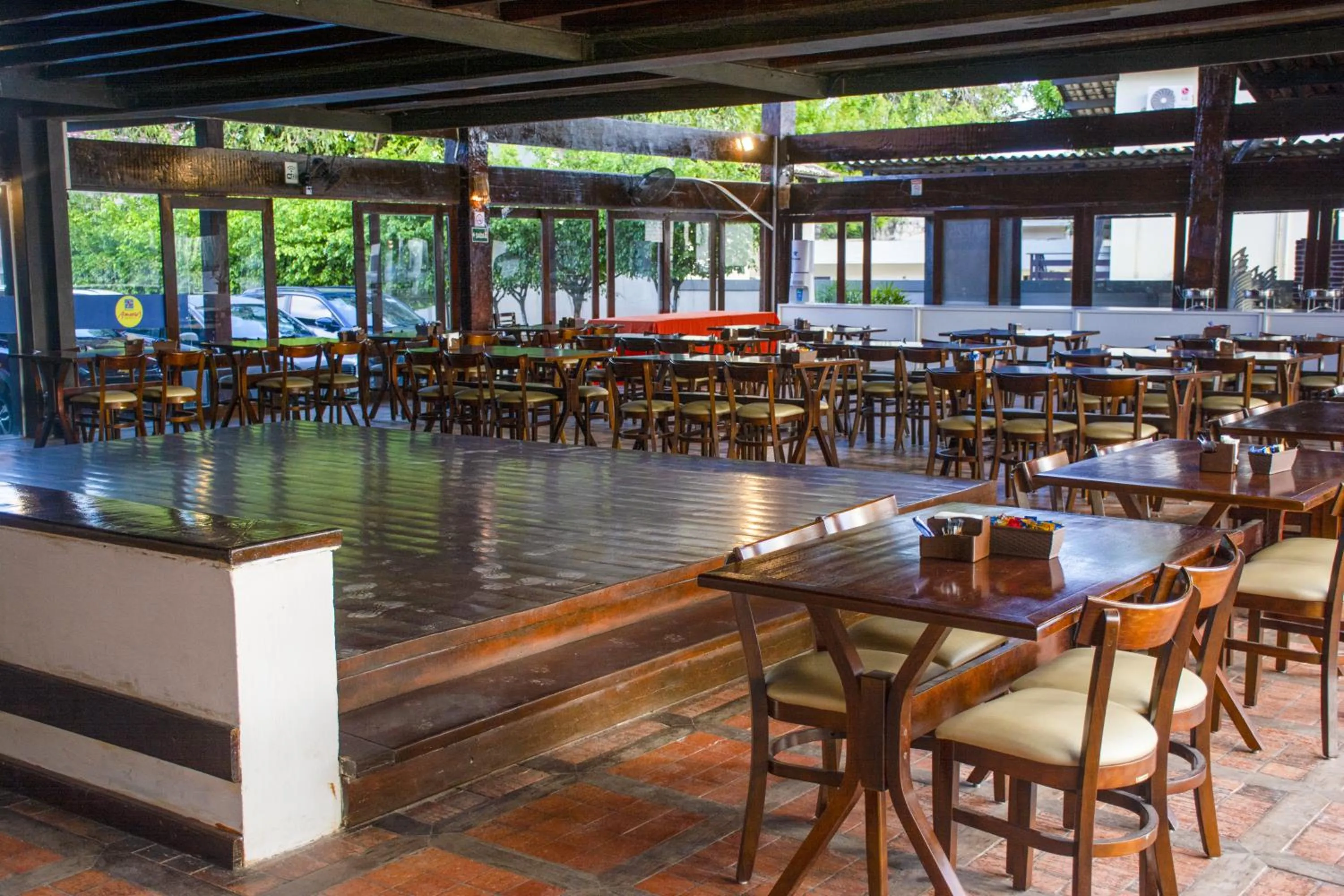 Restaurant/places to eat in Amoaras Resort