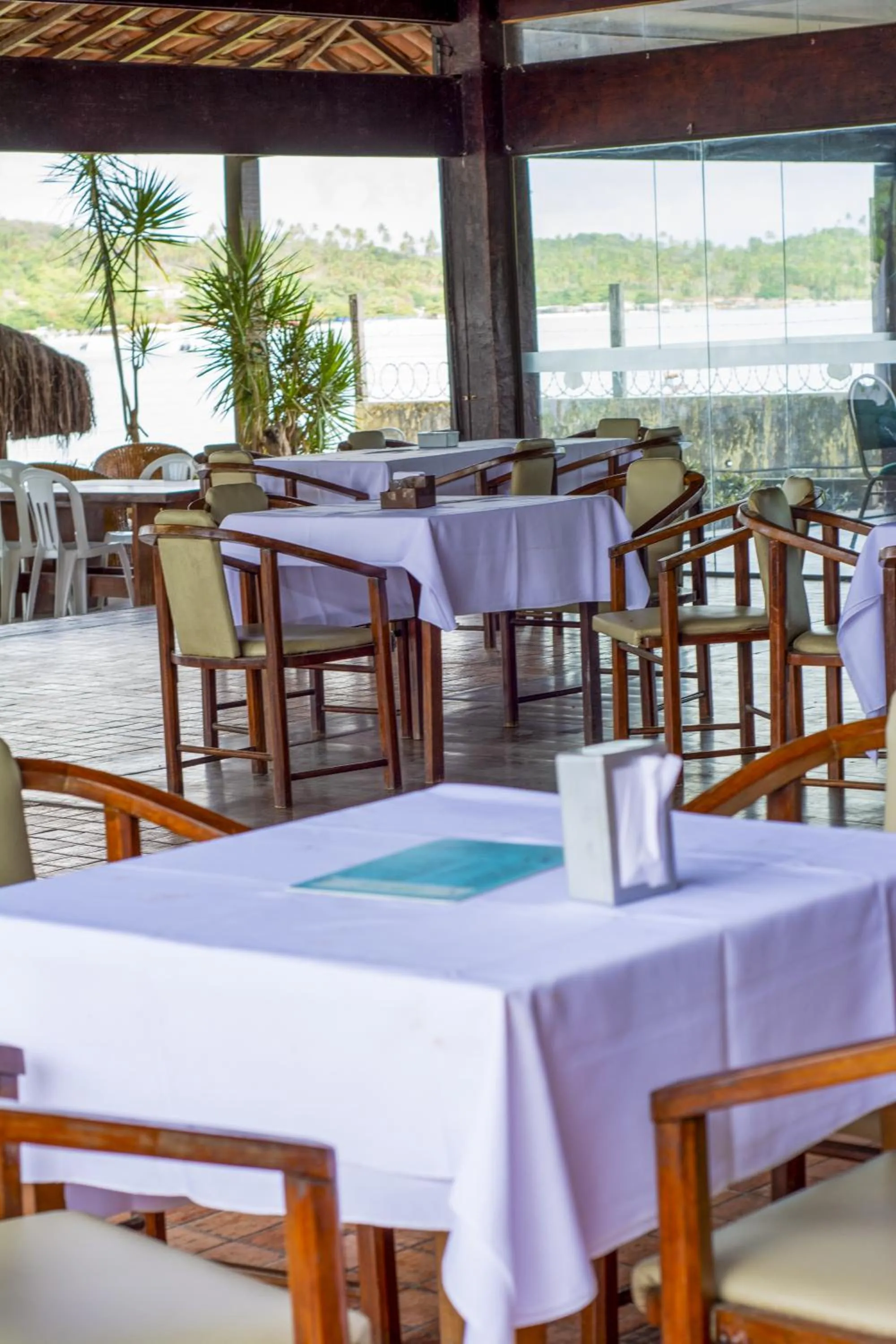 Restaurant/places to eat in Amoaras Resort
