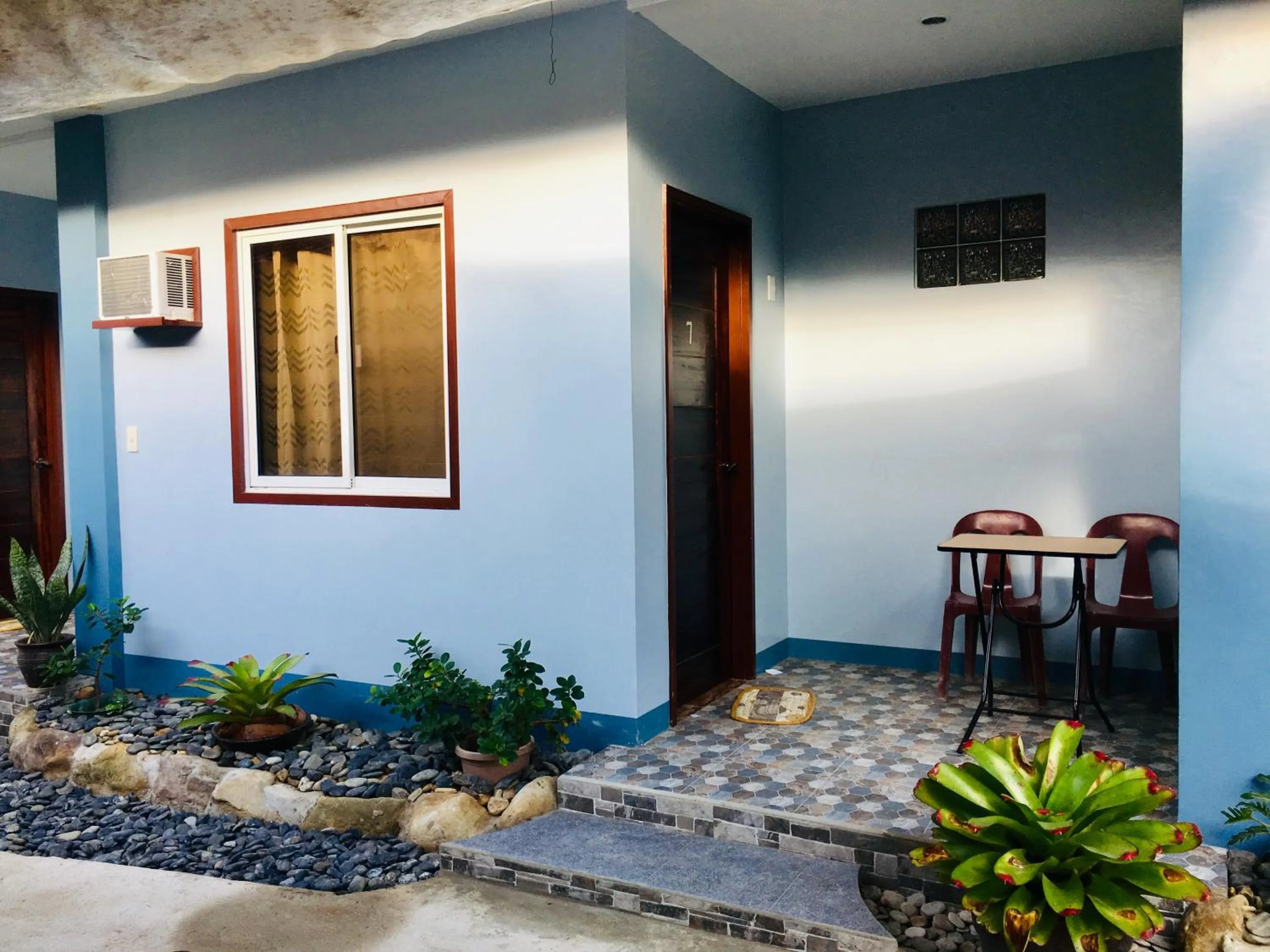 Pisces Tourist Inn - Port Barton