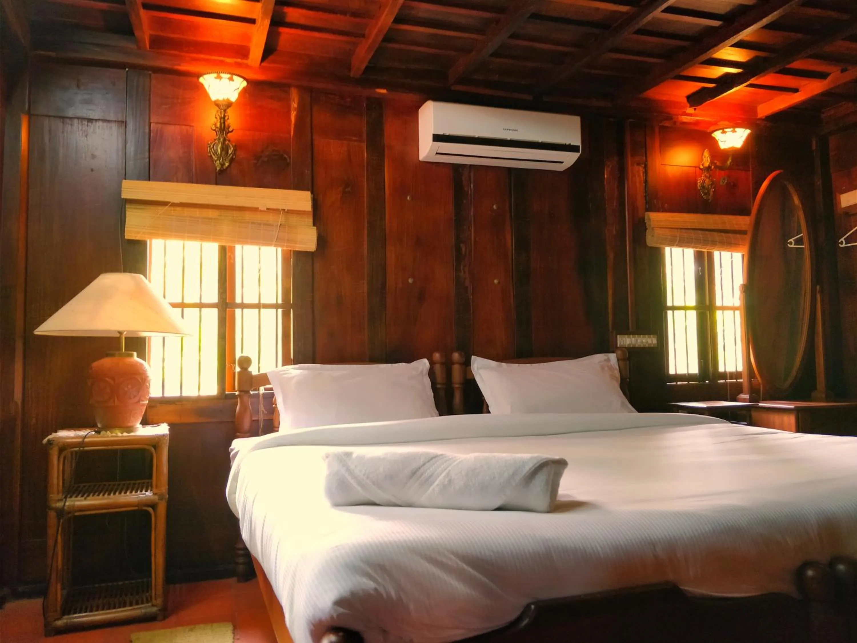 Bedroom, Bed in Palathra Heritage