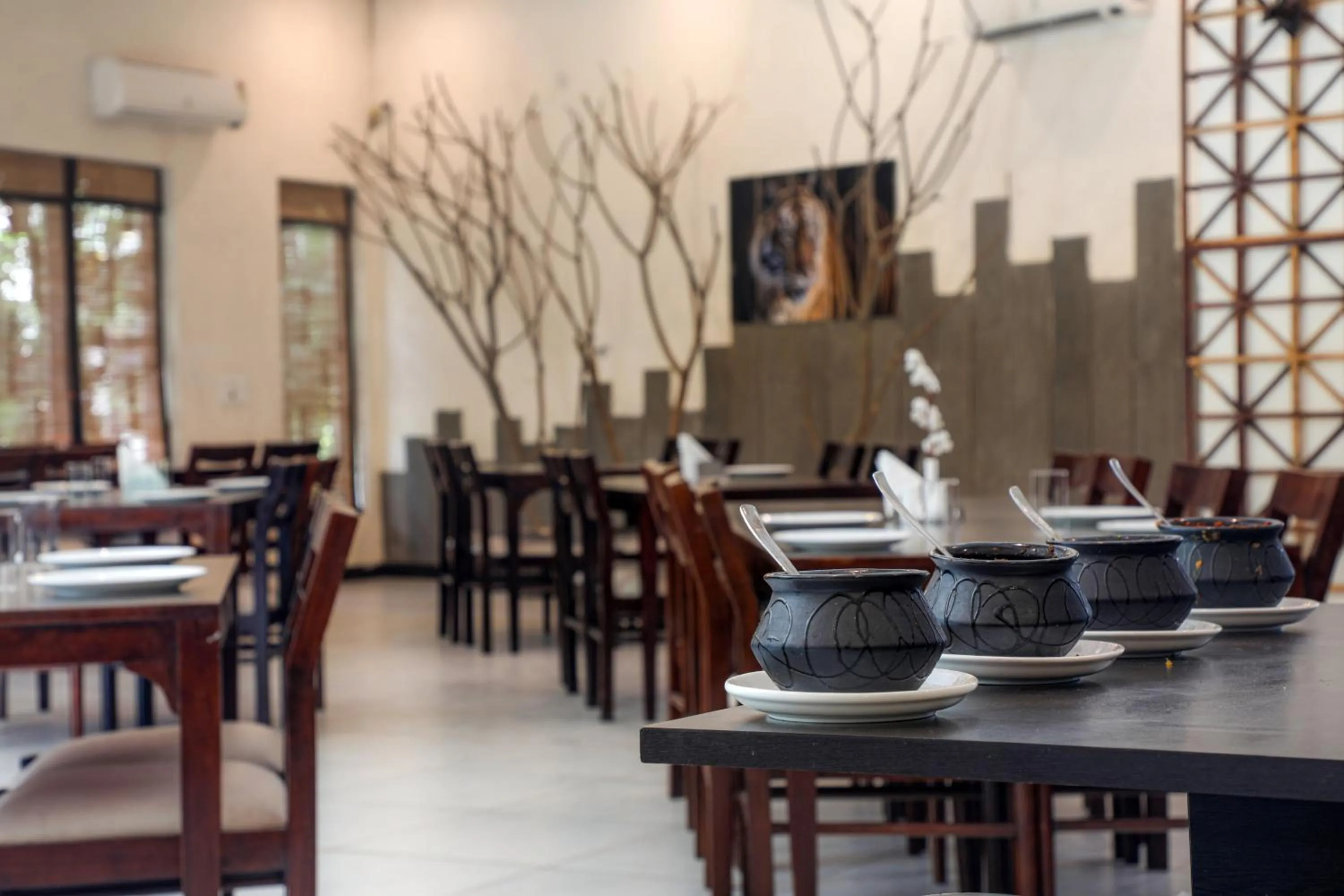 Restaurant/places to eat in Corbett Panorama Resort