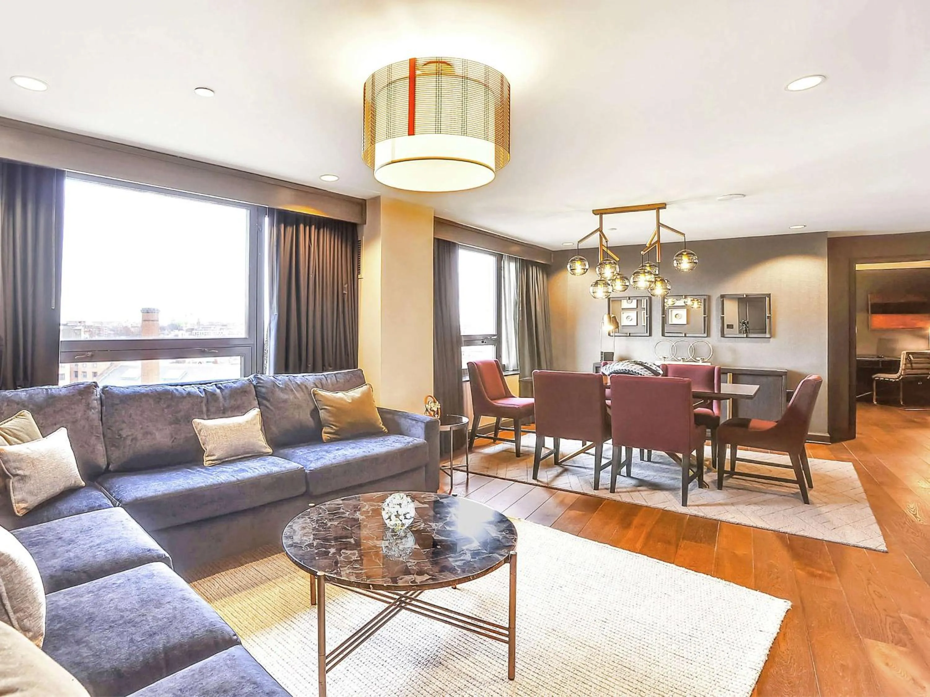 Living room in Washington Hilton