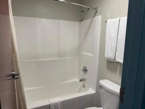 Econo Lodge Inn & Suites Searcy