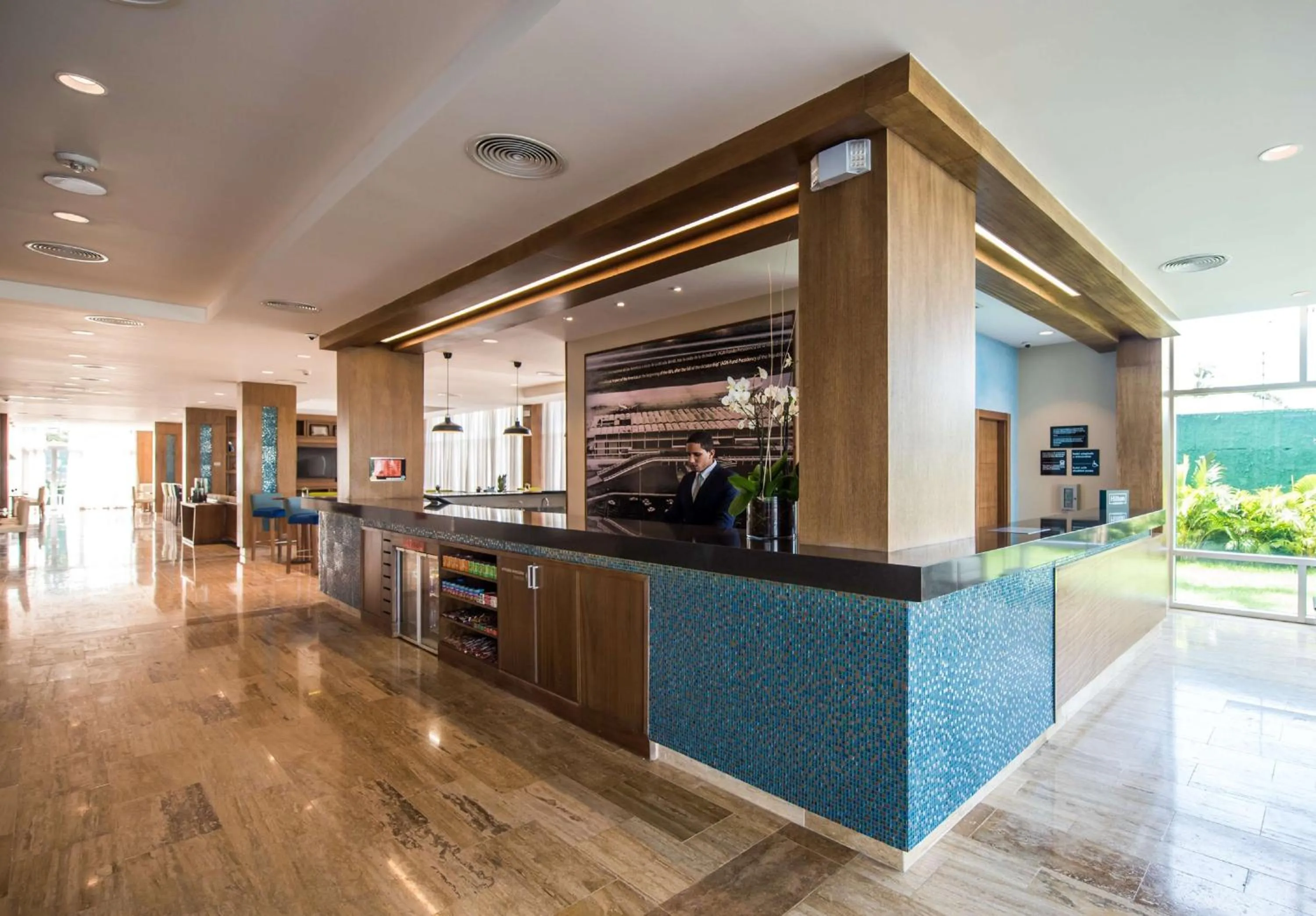 Lobby or reception in Hampton By Hilton Santo Domingo Airport