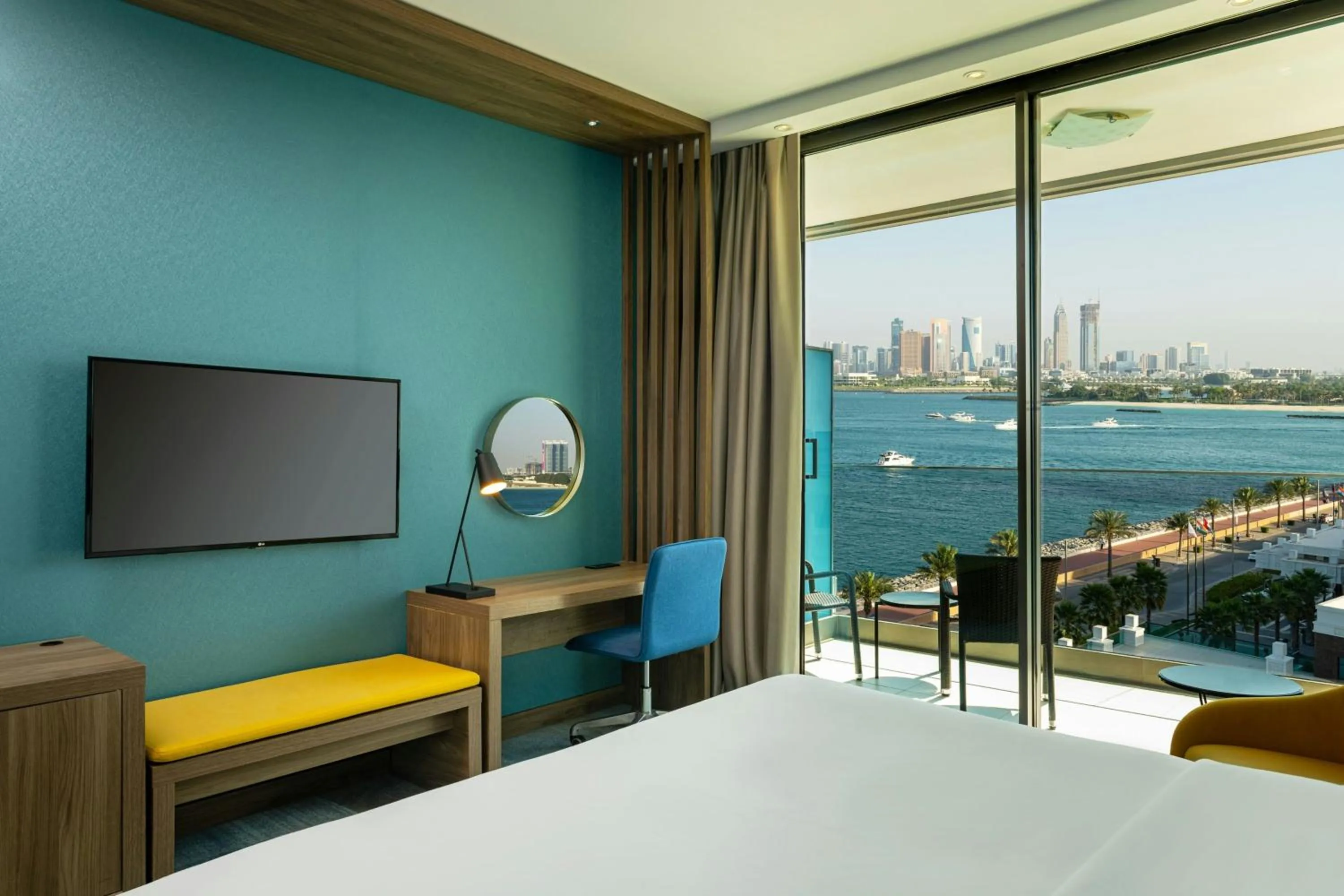 Bedroom, Bed in Aloft Palm Jumeirah