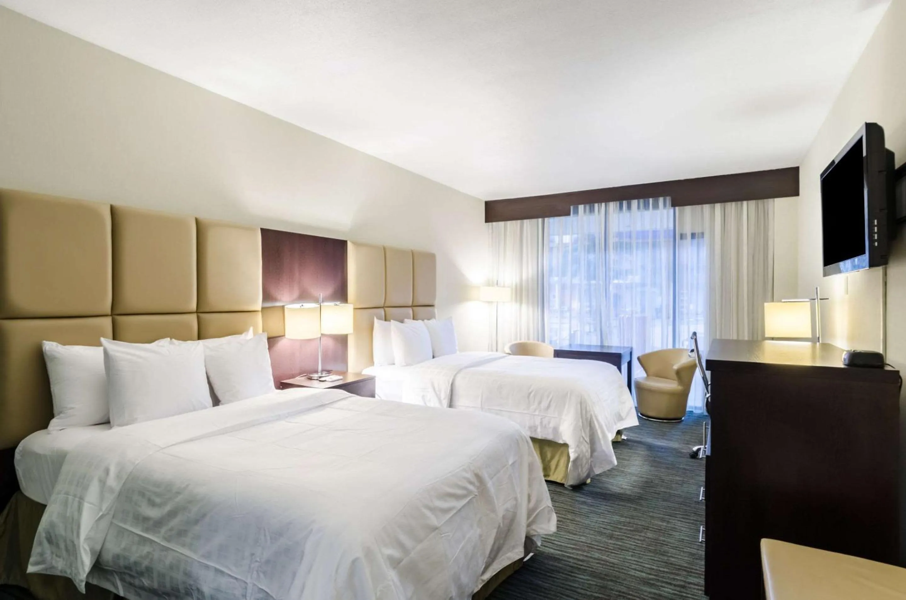 Photo of the whole room in Clarion Hotel Aqua Lagoon Waterpark