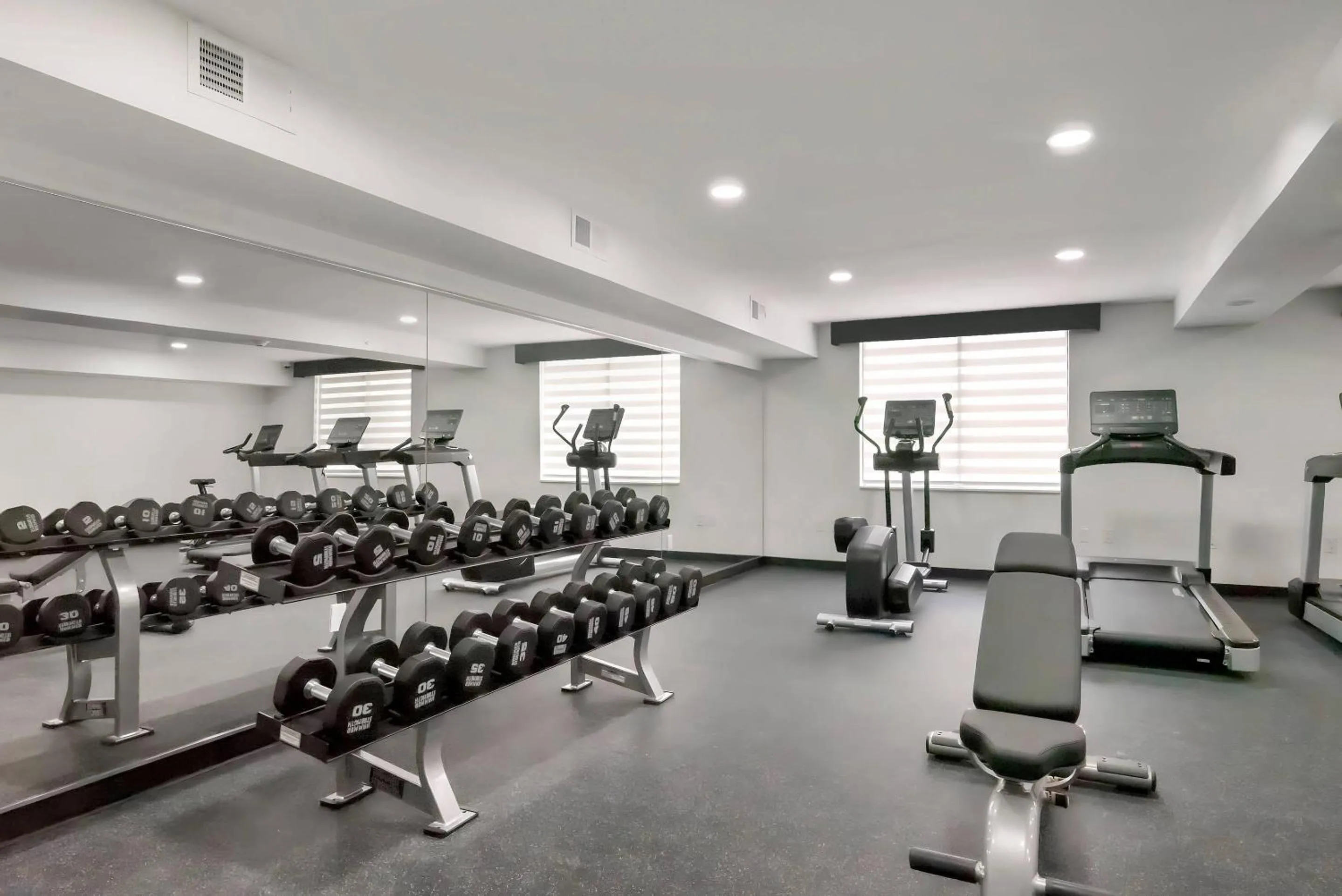 Fitness centre/facilities in Blue - A Modern Hotel, an Ascend Collection Hotel
