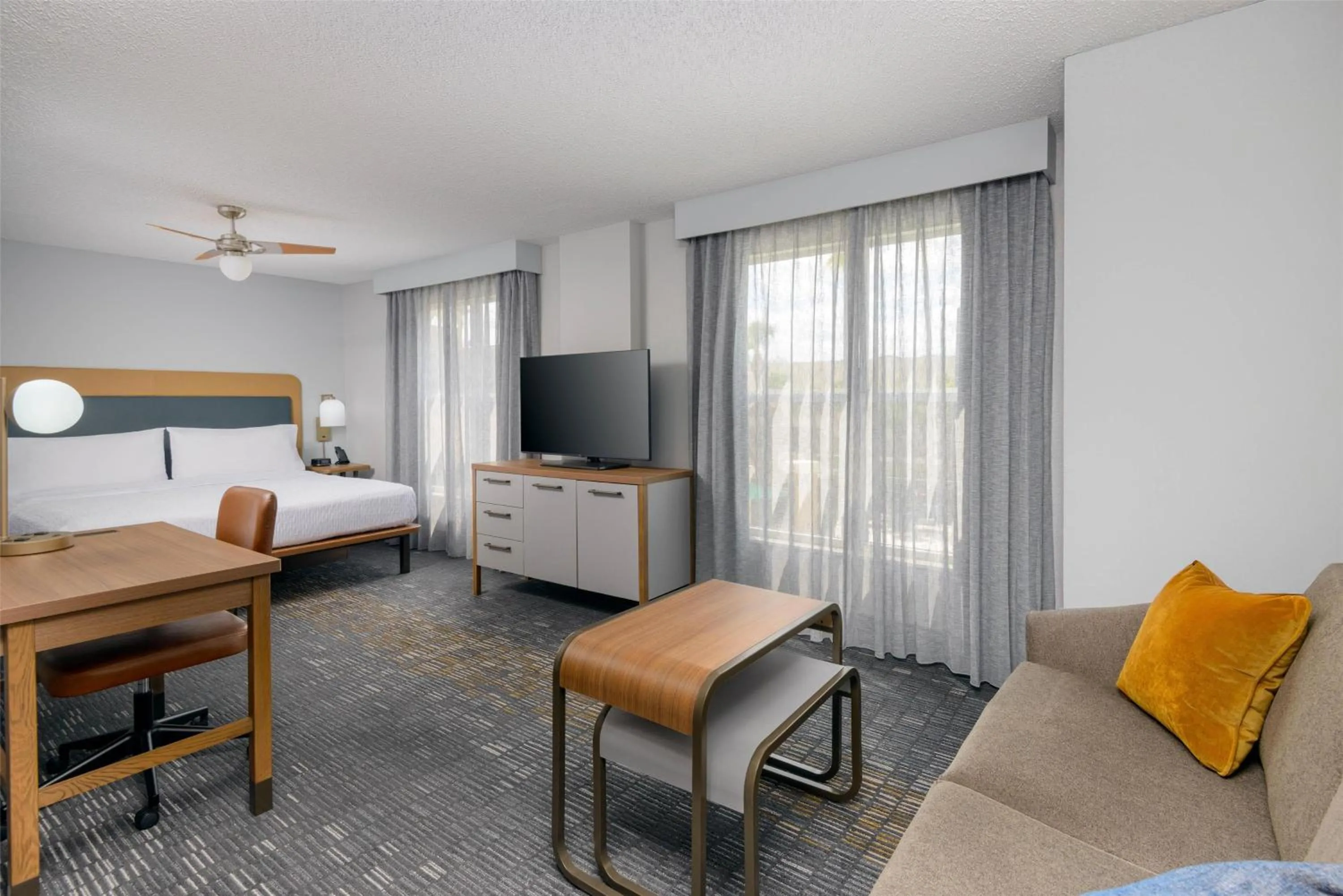 Bedroom, Bed in Homewood Suites by Hilton Orlando-UCF Area