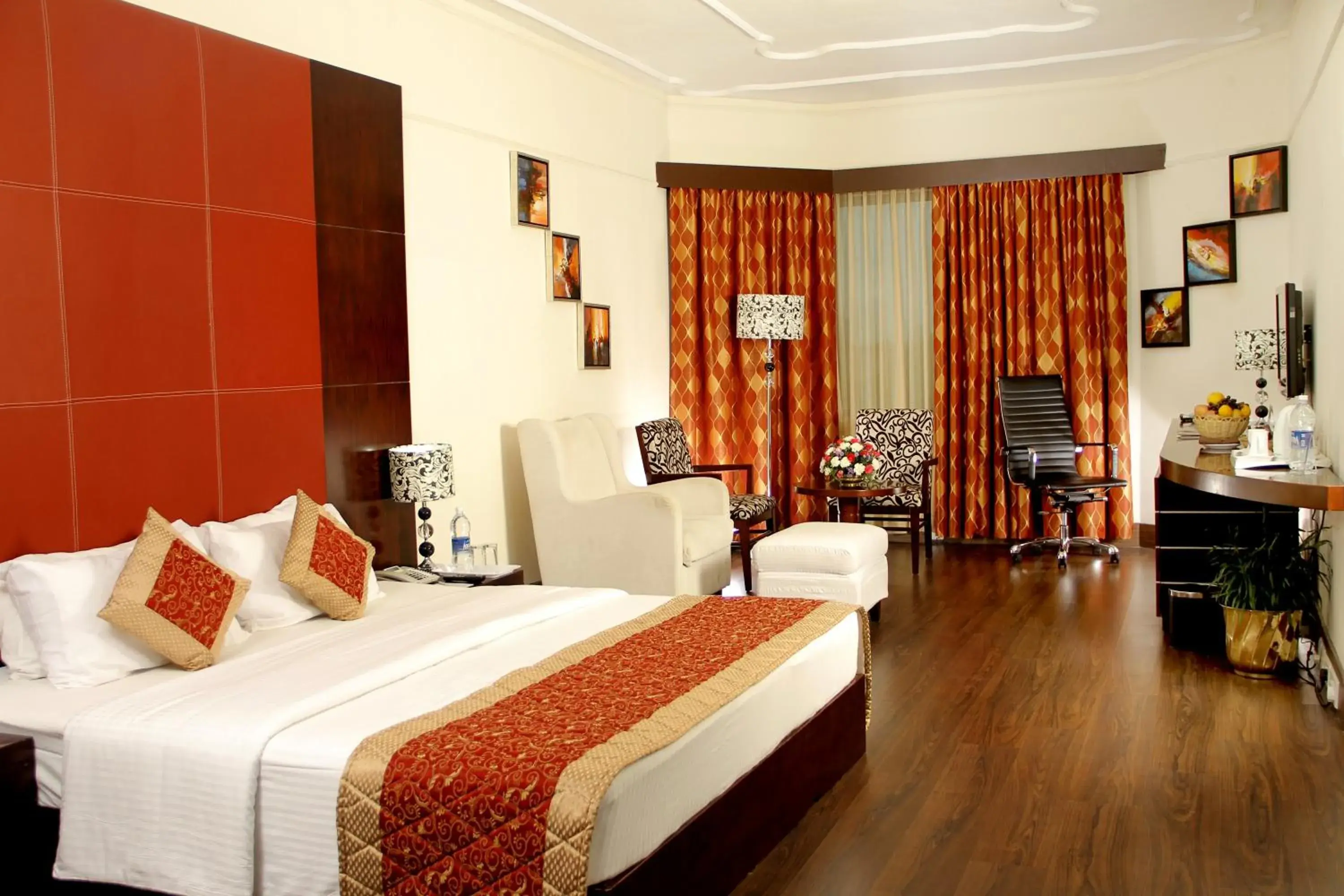 Executive Suite in The South Park Hotel Executive Suite in The South Park Hotel