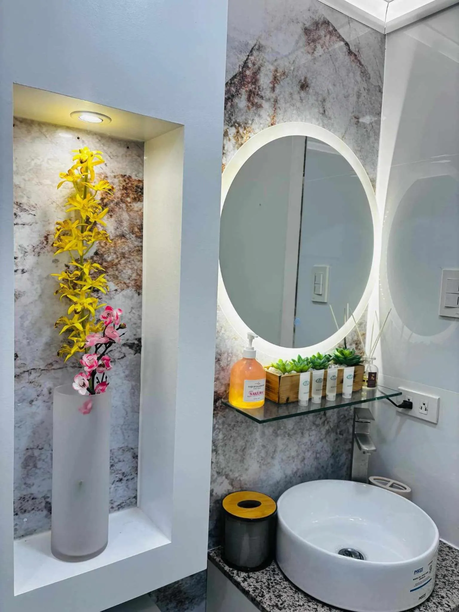 Shower in Holiday Escape Philippines