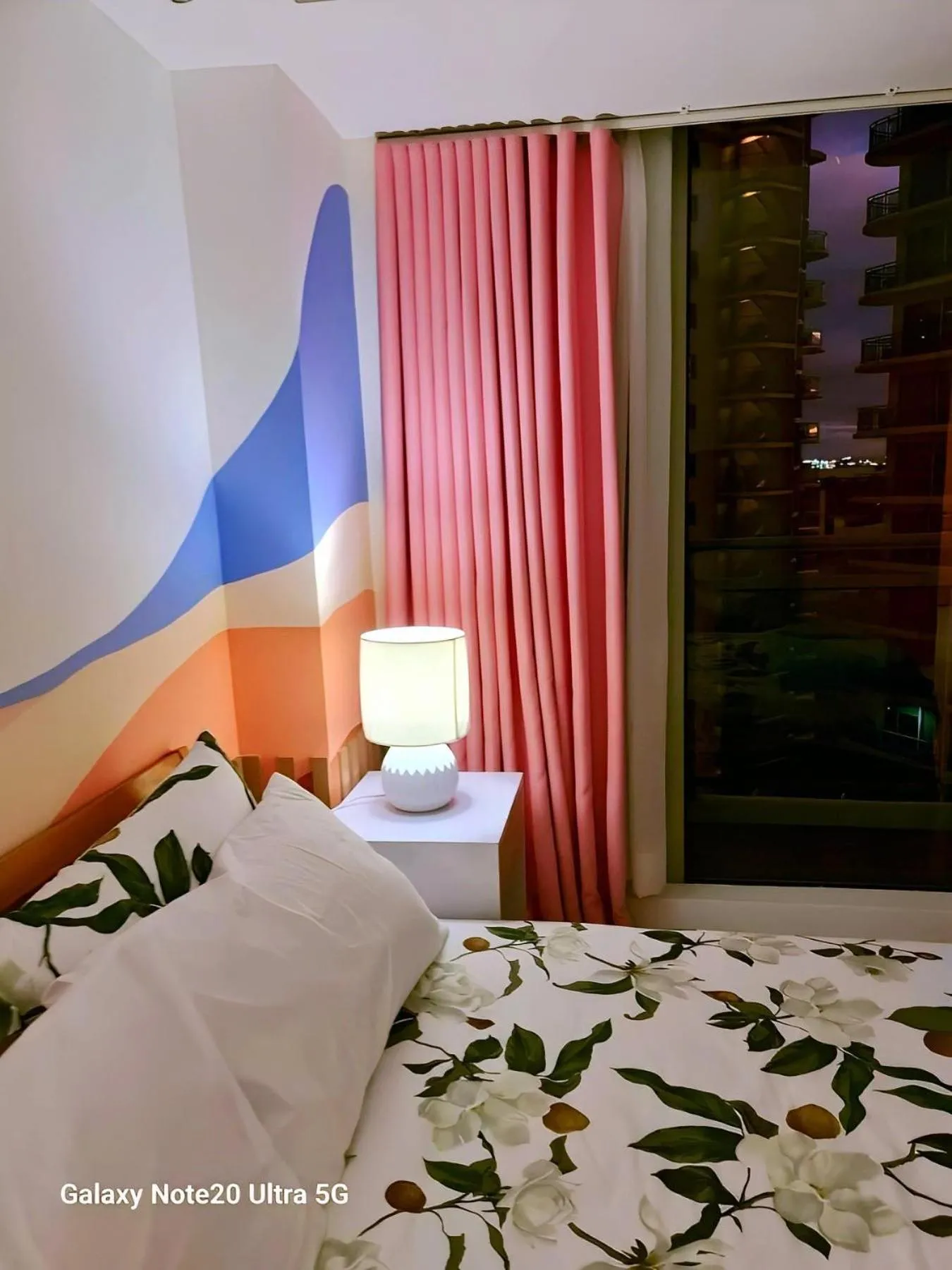 Bed in Holiday Escape Philippines