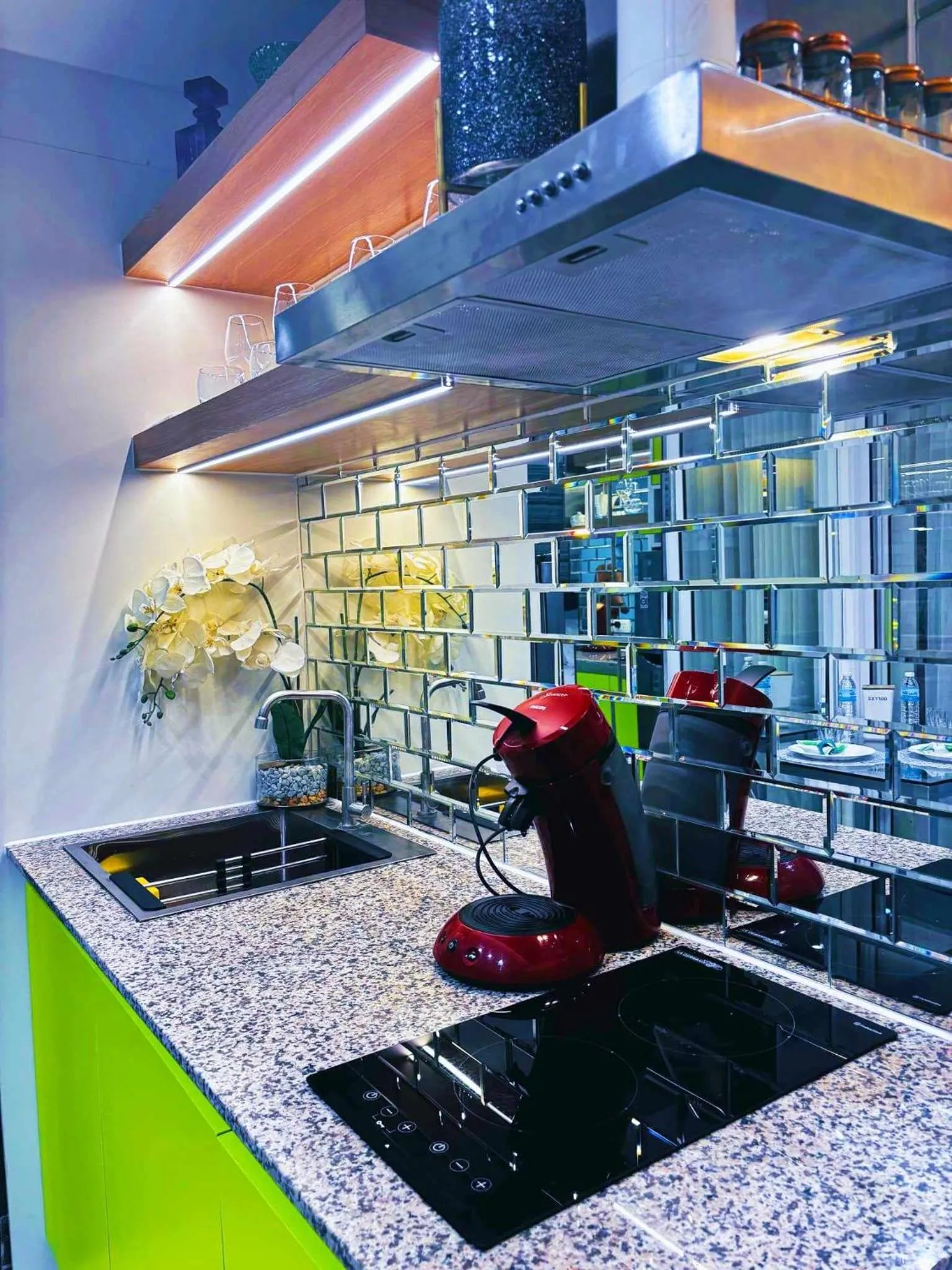 Coffee/tea facilities in Holiday Escape Philippines