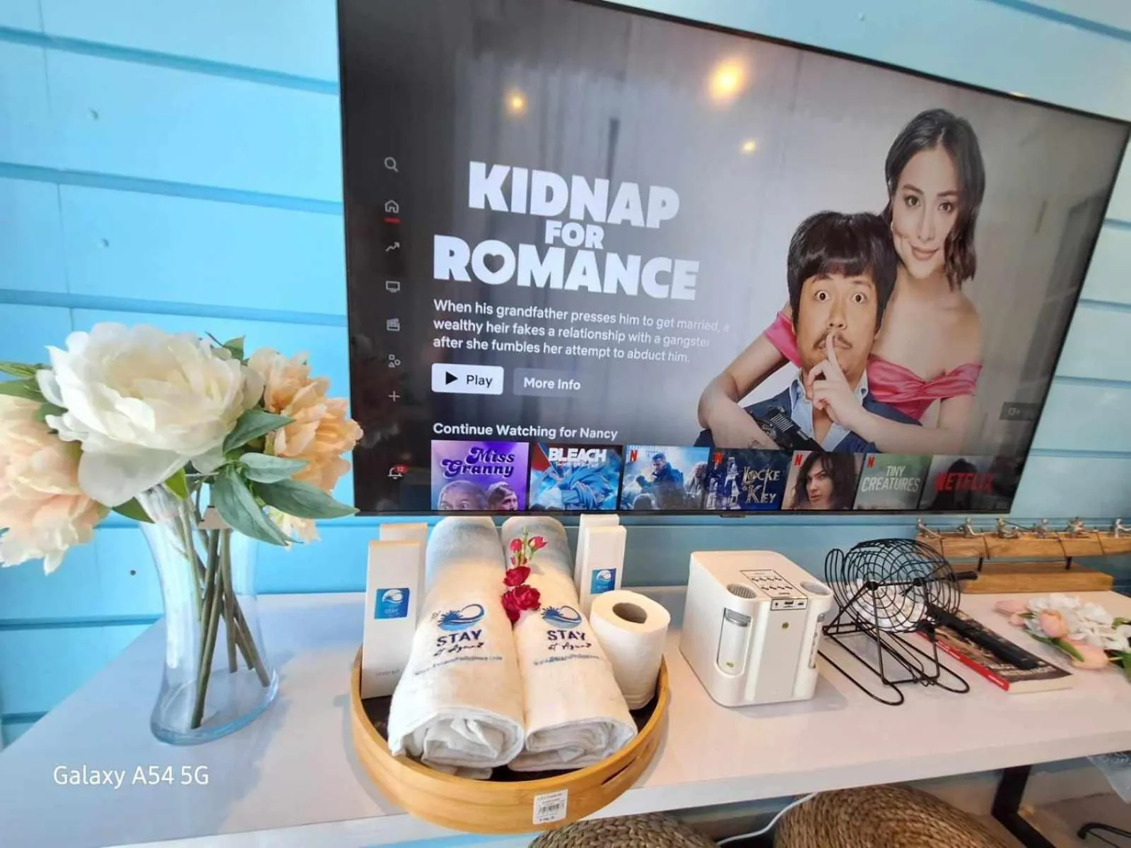 TV and multimedia in Holiday Escape Philippines