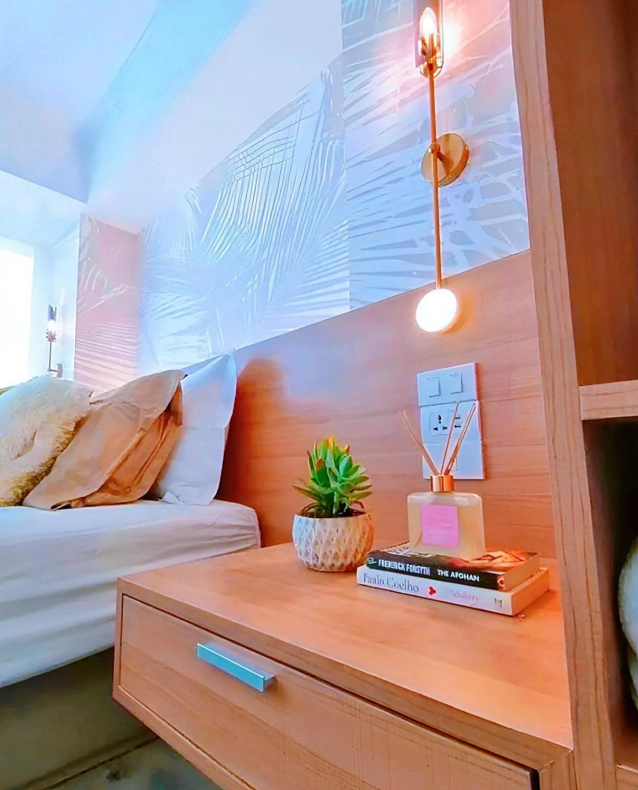 Bed in Holiday Escape Philippines