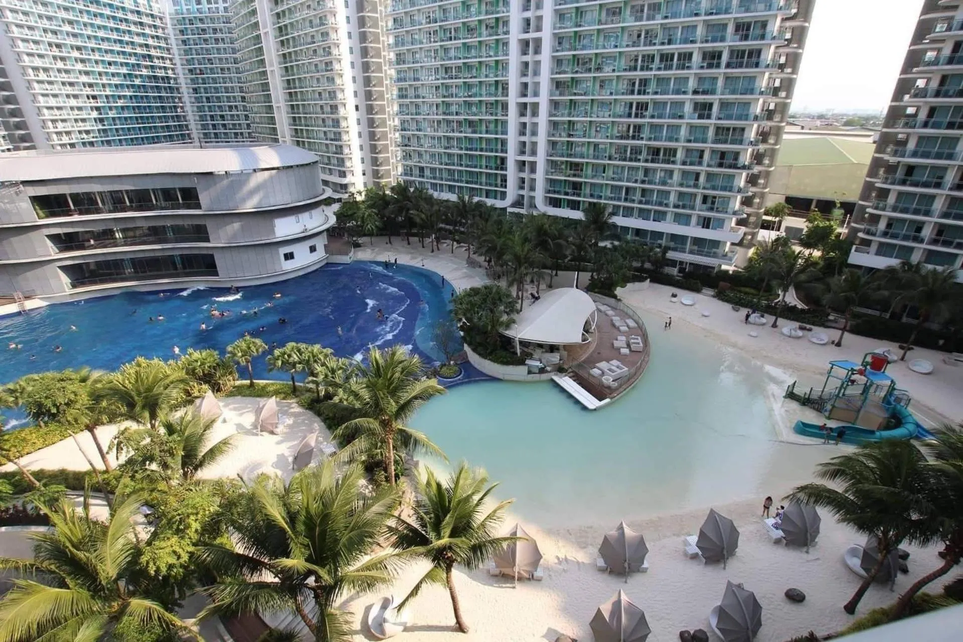 Property building in Holiday Escape Philippines