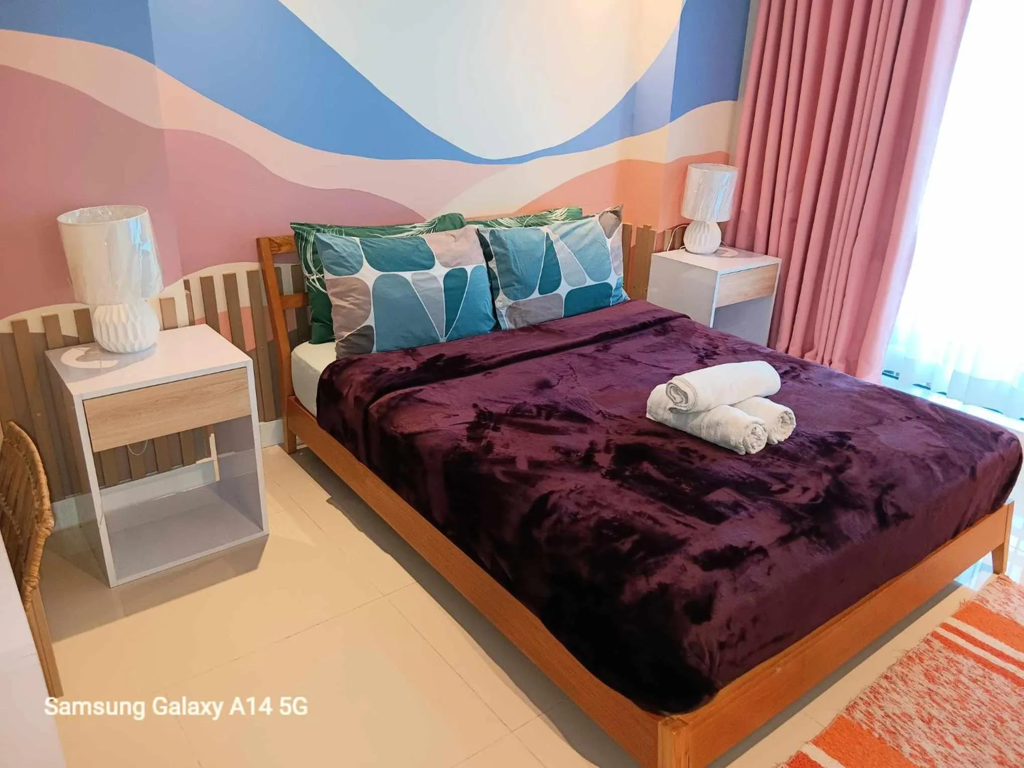 Bed in Holiday Escape Philippines