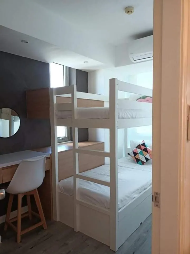 bunk bed, Bed in Holiday Escape Philippines
