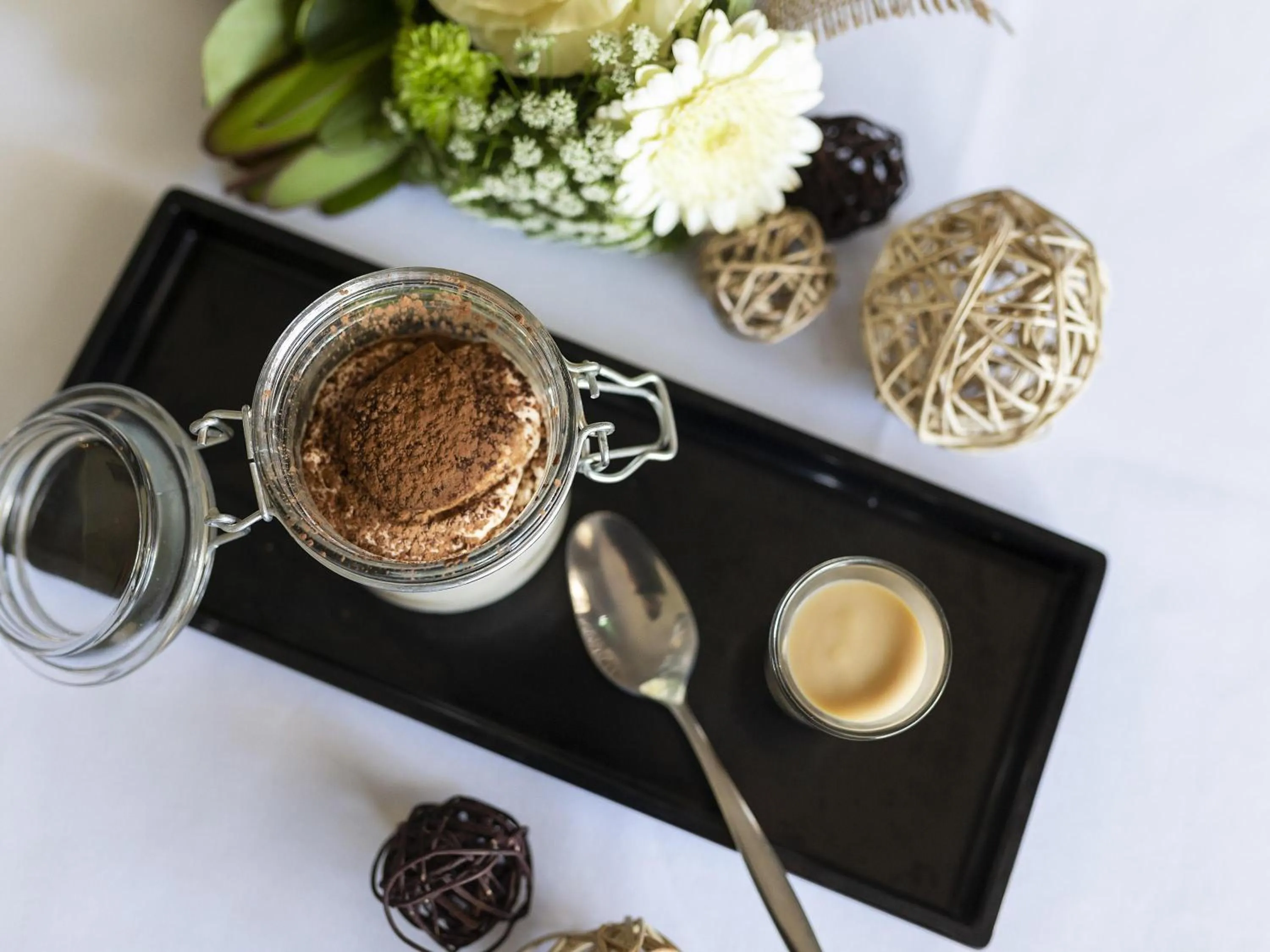 Restaurant/places to eat in ibis Styles Canberra