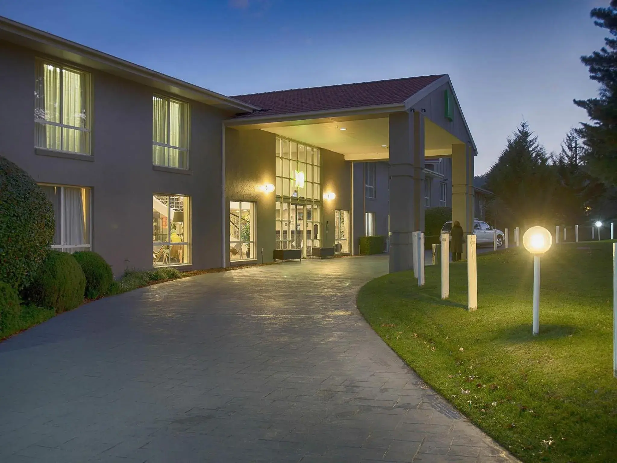 Property building in ibis Styles Canberra Property building in ibis Styles Canberra