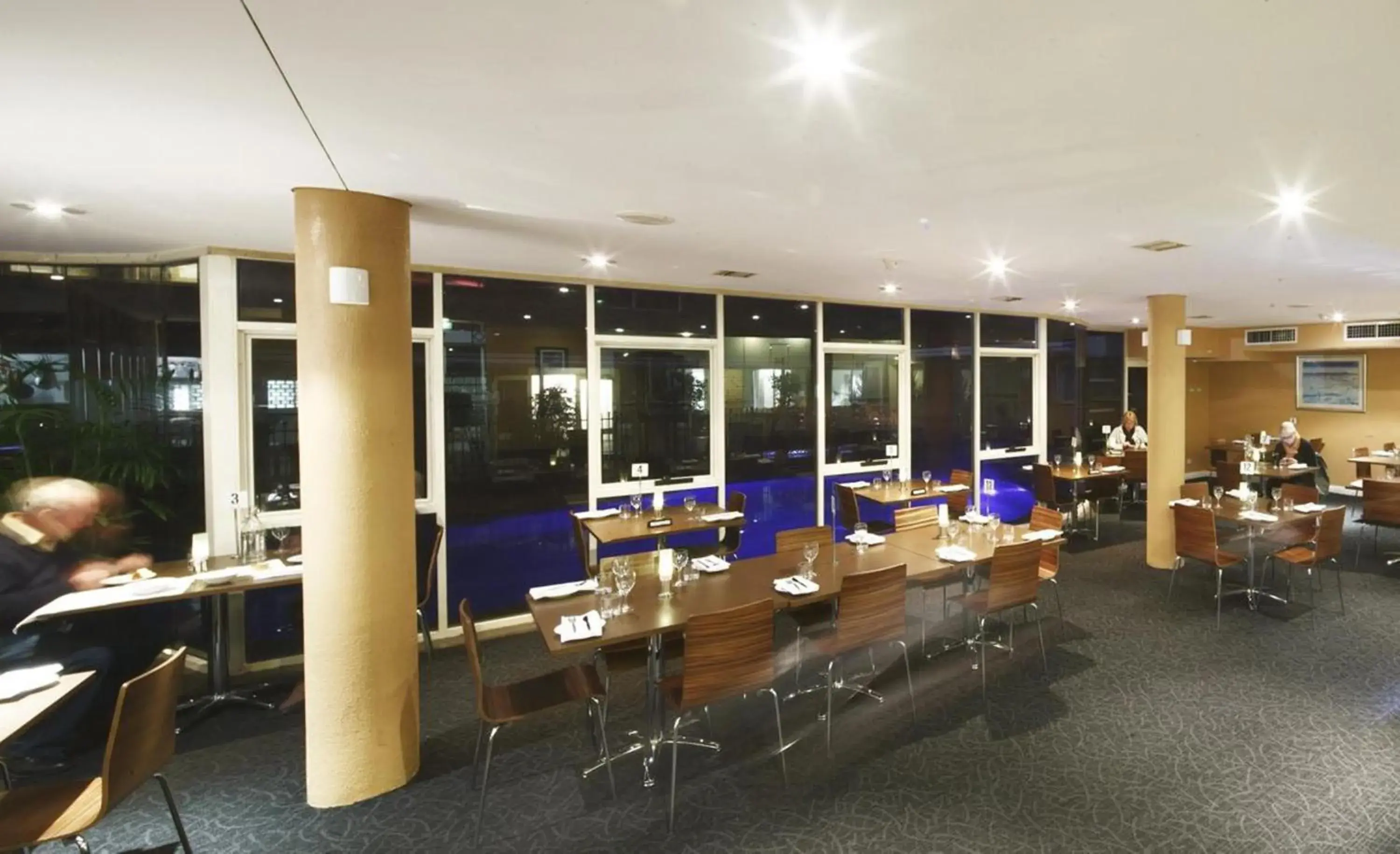 Restaurant/places to eat in ibis Styles Canberra Restaurant/places to eat in ibis Styles Canberra