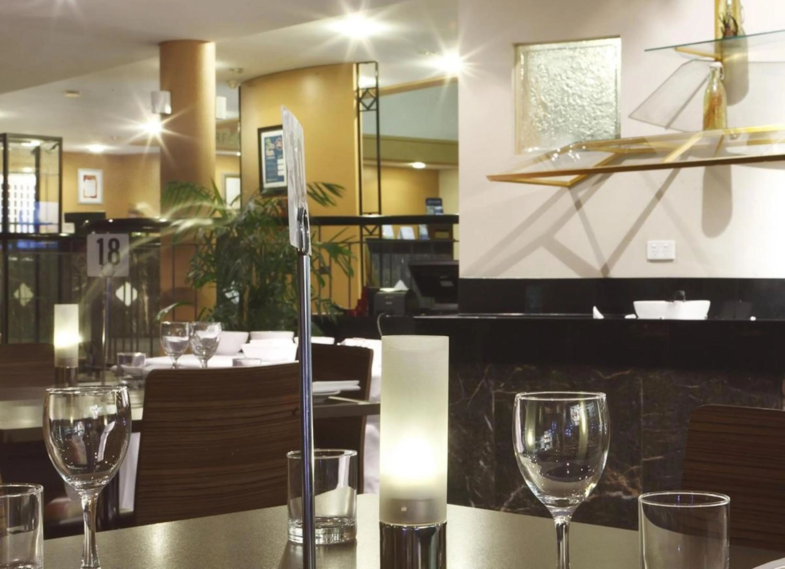 Restaurant/places to eat in ibis Styles Canberra