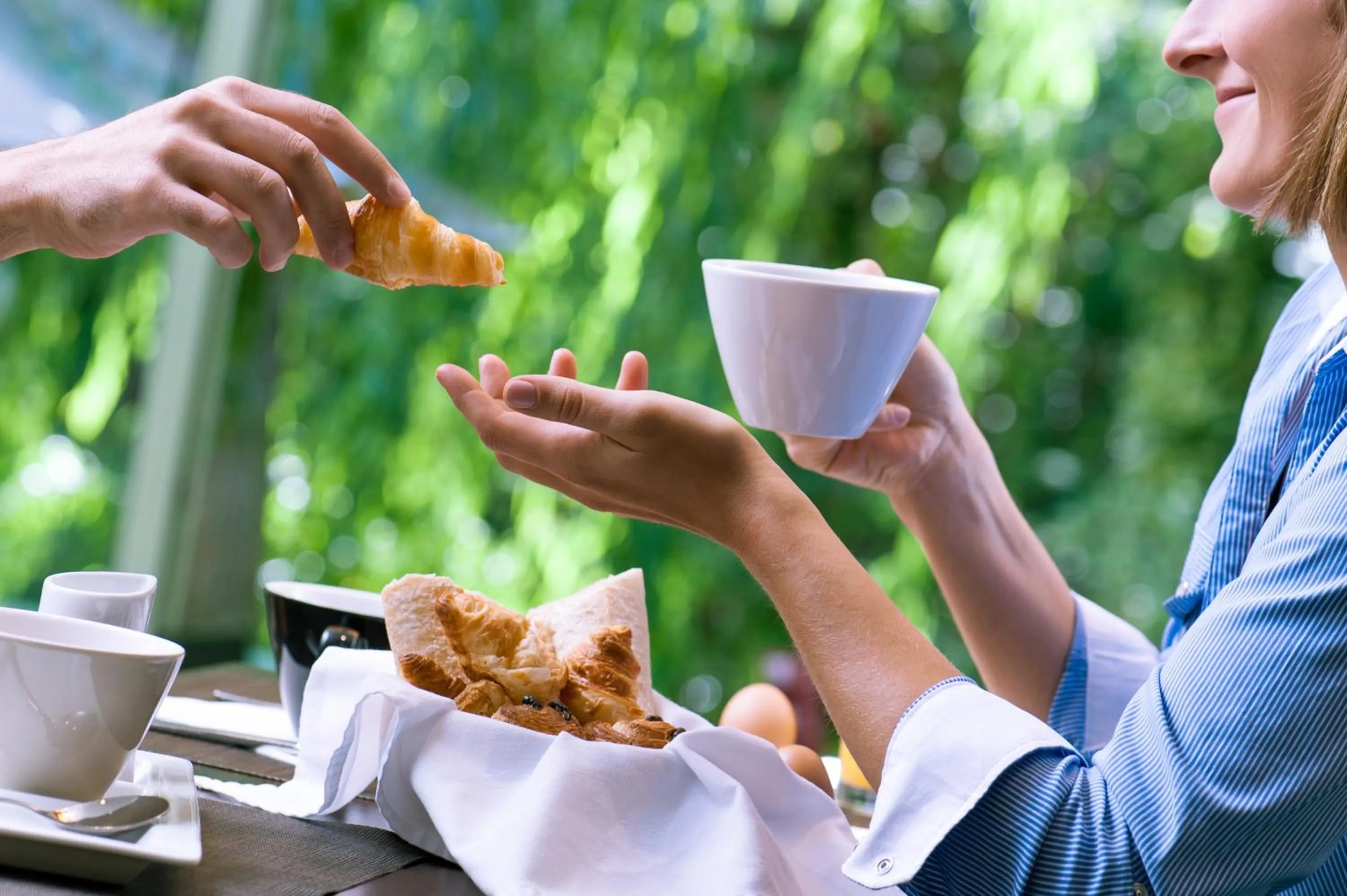 Restaurant/places to eat in ibis Styles Canberra