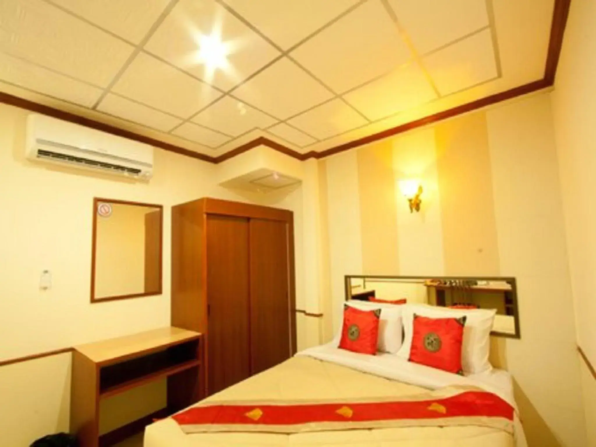 Bed in Honey House 2 Bed in Honey House 2