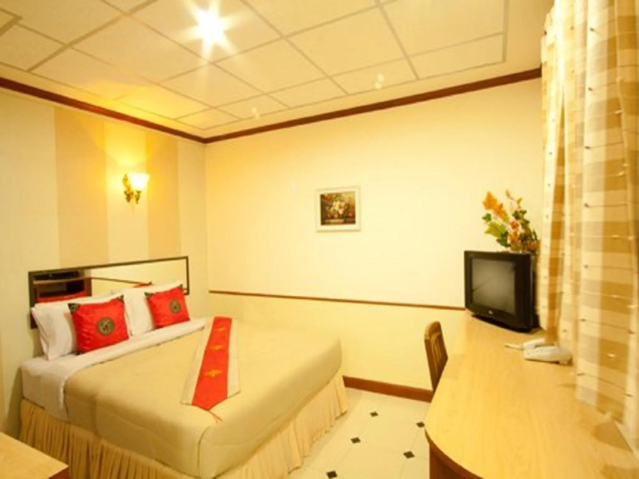 Bed in Honey House 2