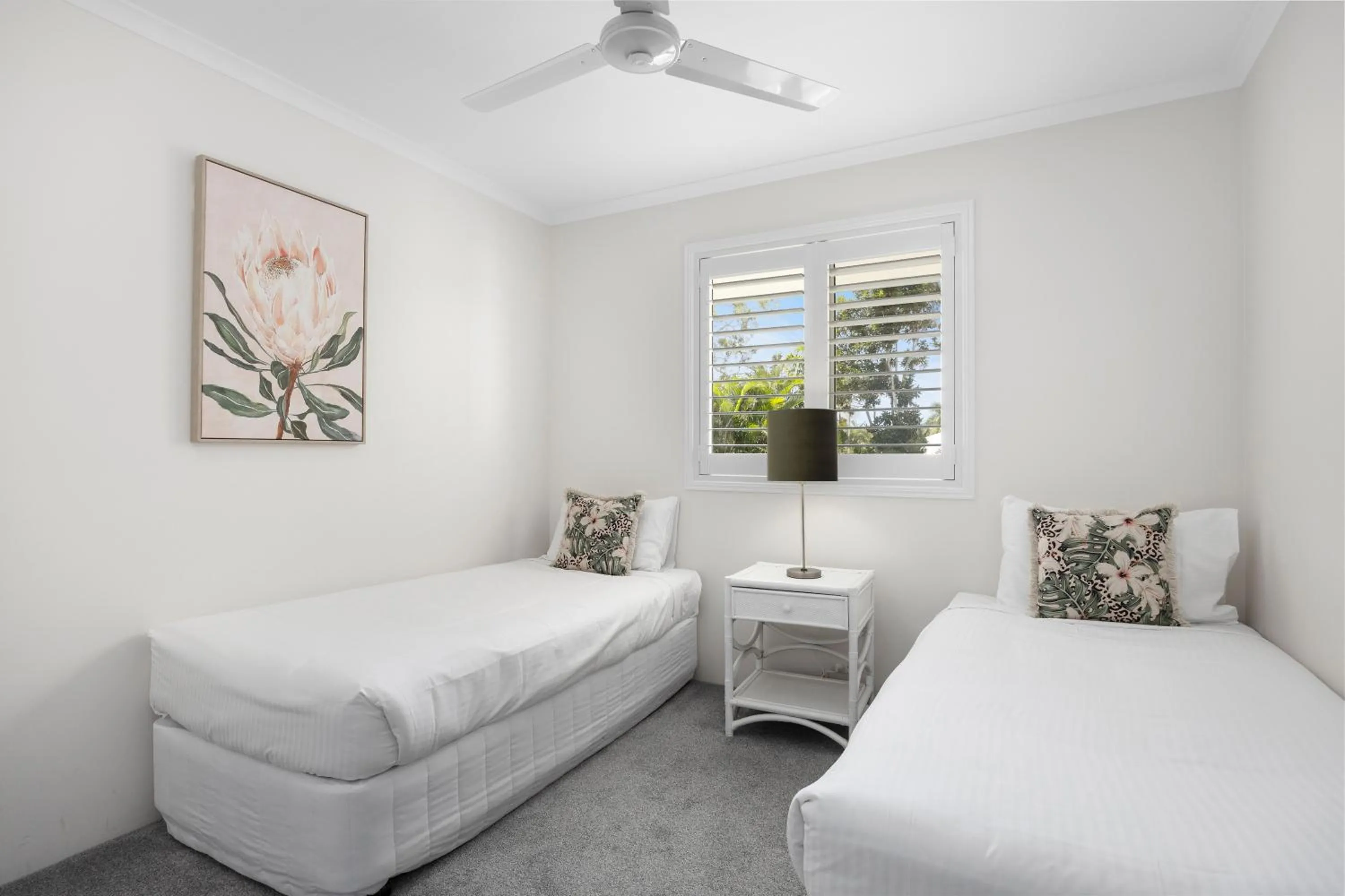 Bedroom, Bed in Sunset Cove Noosa