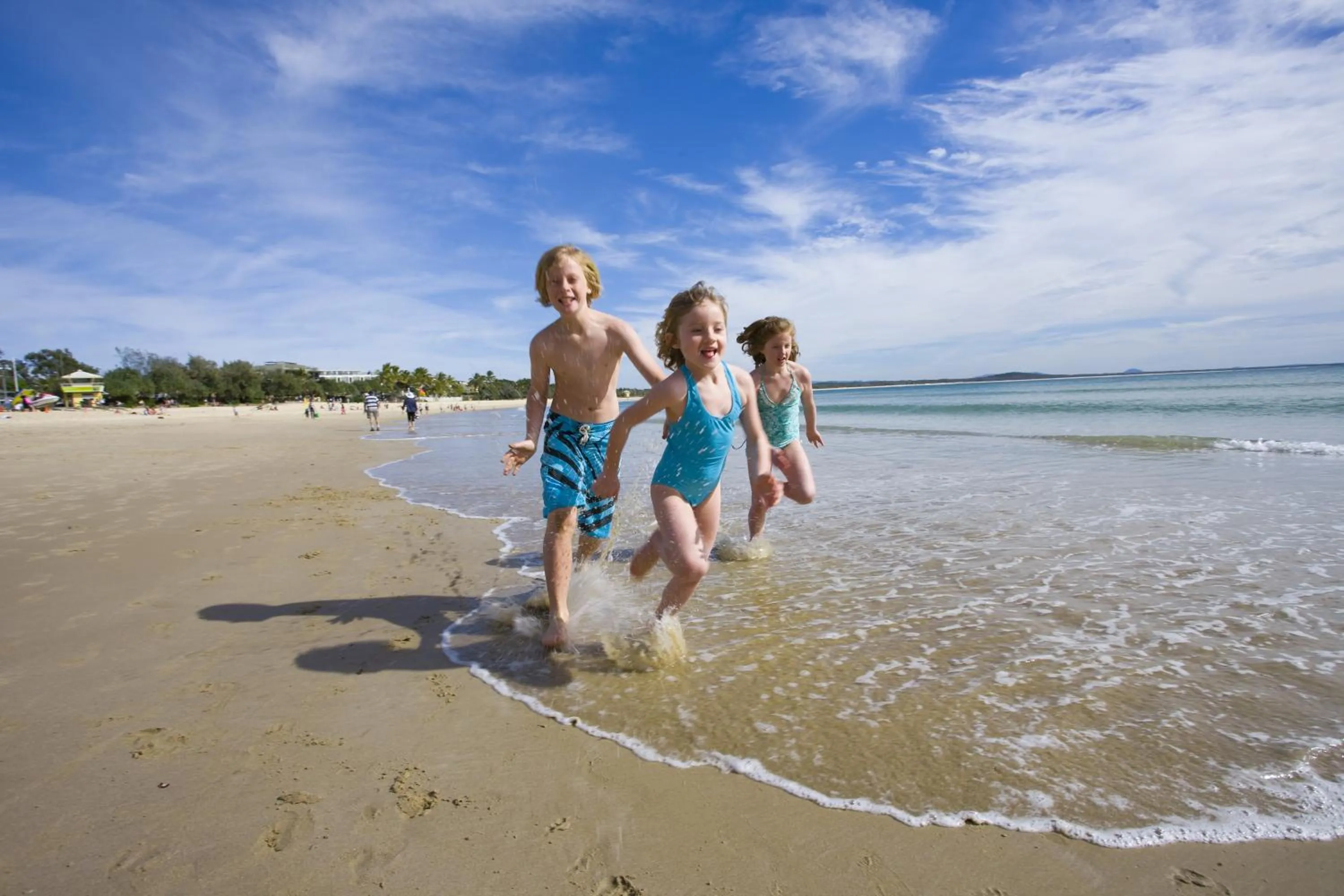 young children in Sunset Cove Noosa