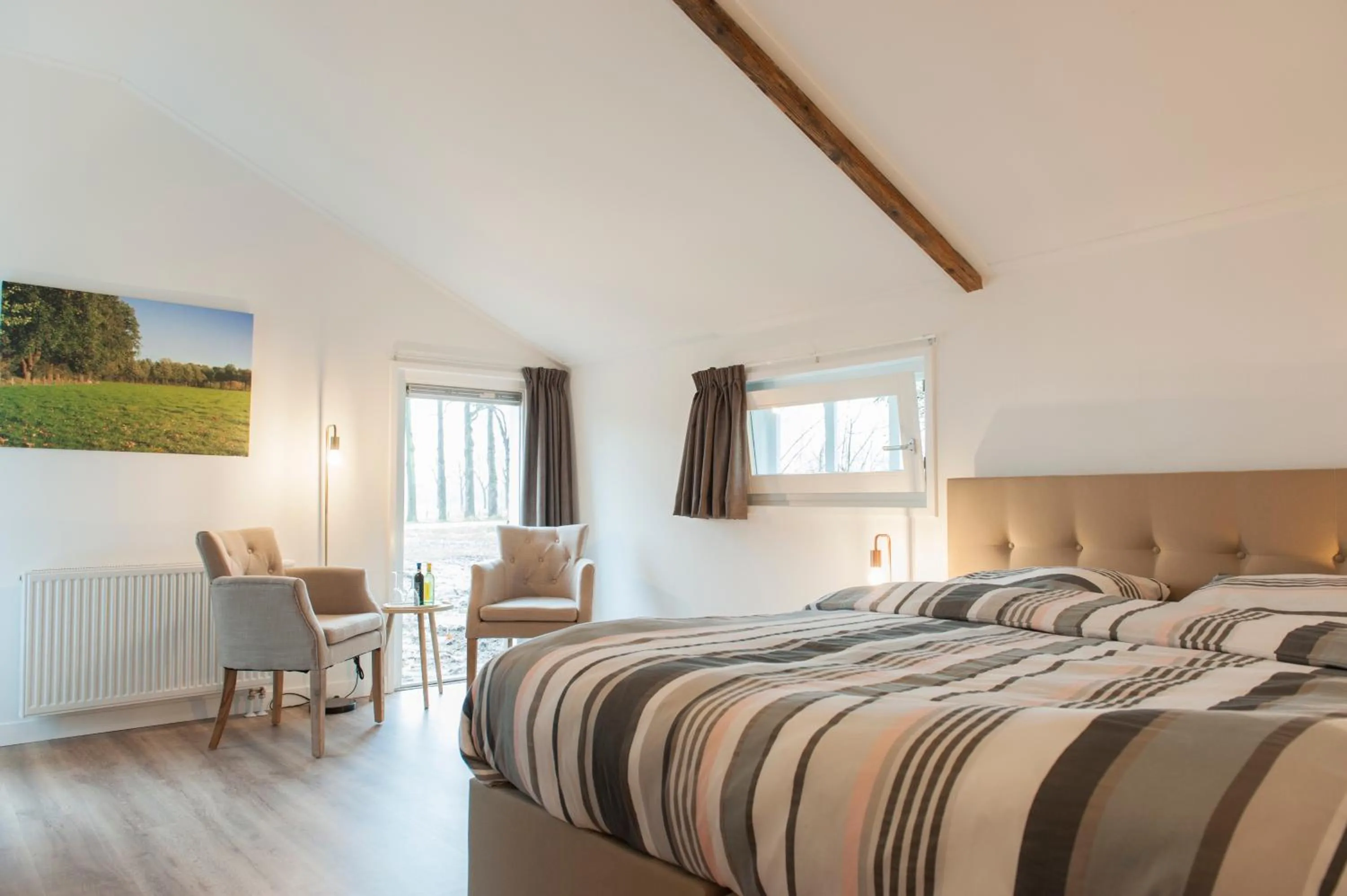 Photo of the whole room, Bed in B&B Morskershoeve
