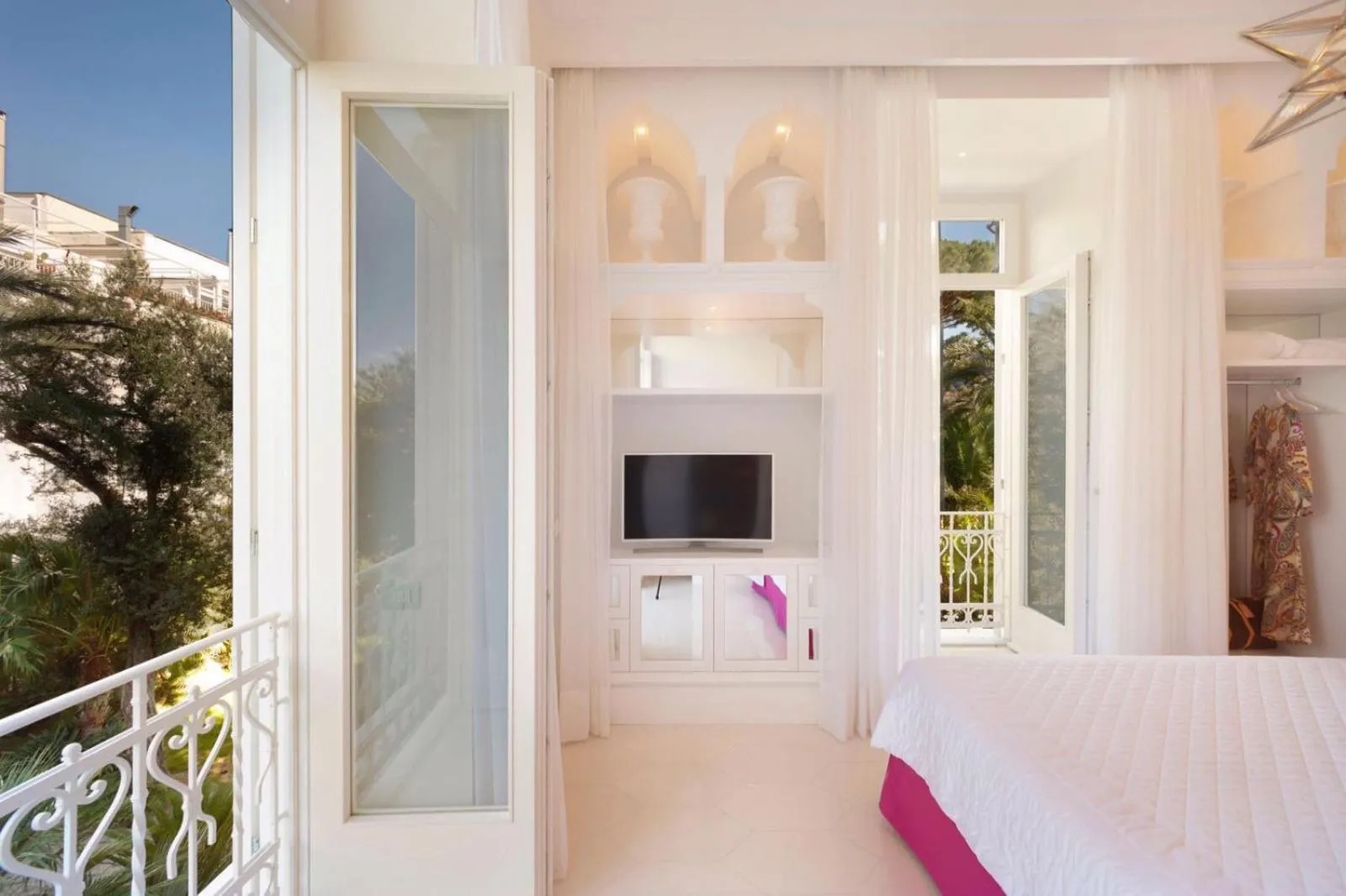 Balcony/Terrace, Bed in Villa Silvana Relais