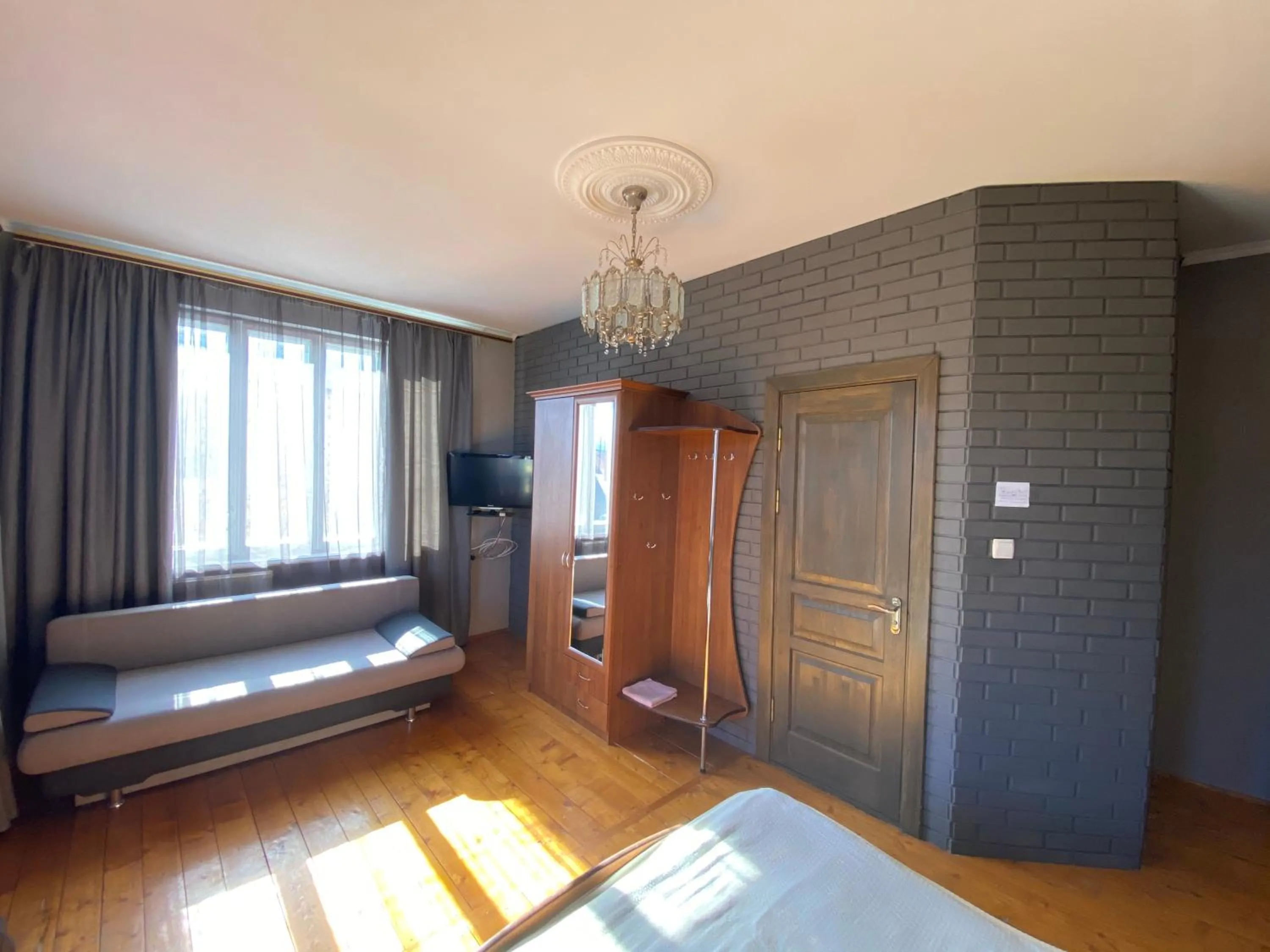 Bed in Sadyba Girske Povitria