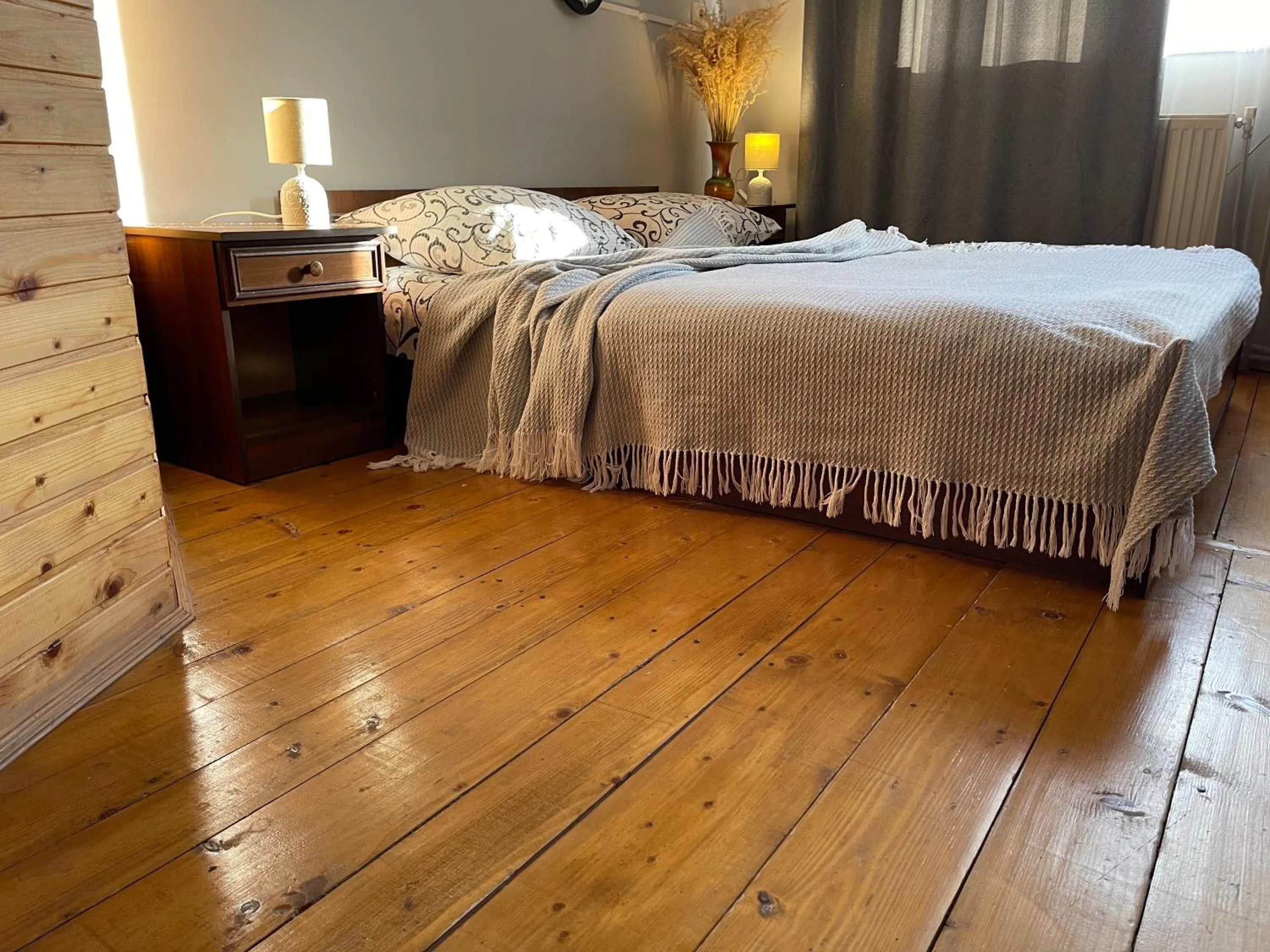 Bed in Sadyba Girske Povitria