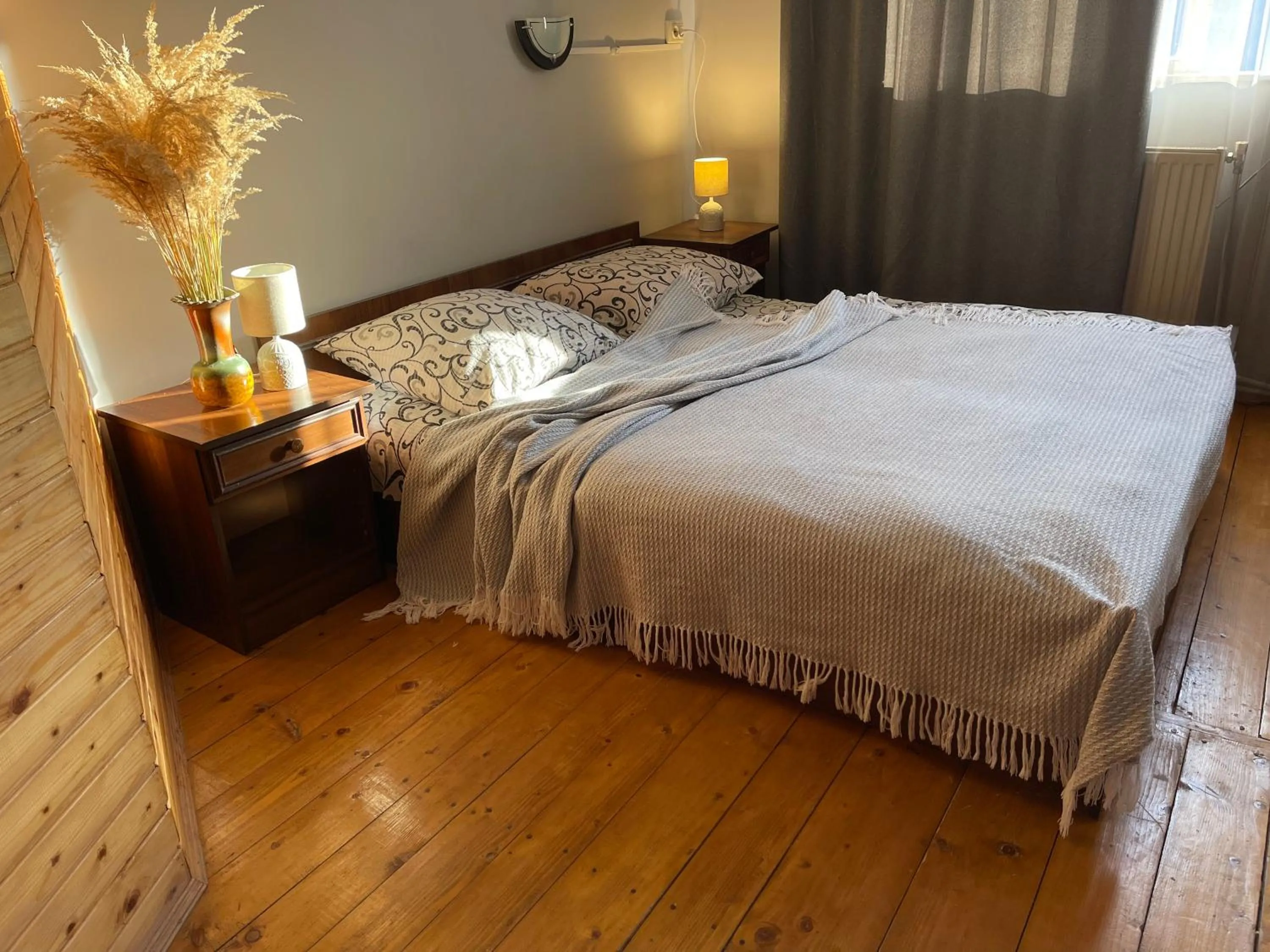 Bed in Sadyba Girske Povitria